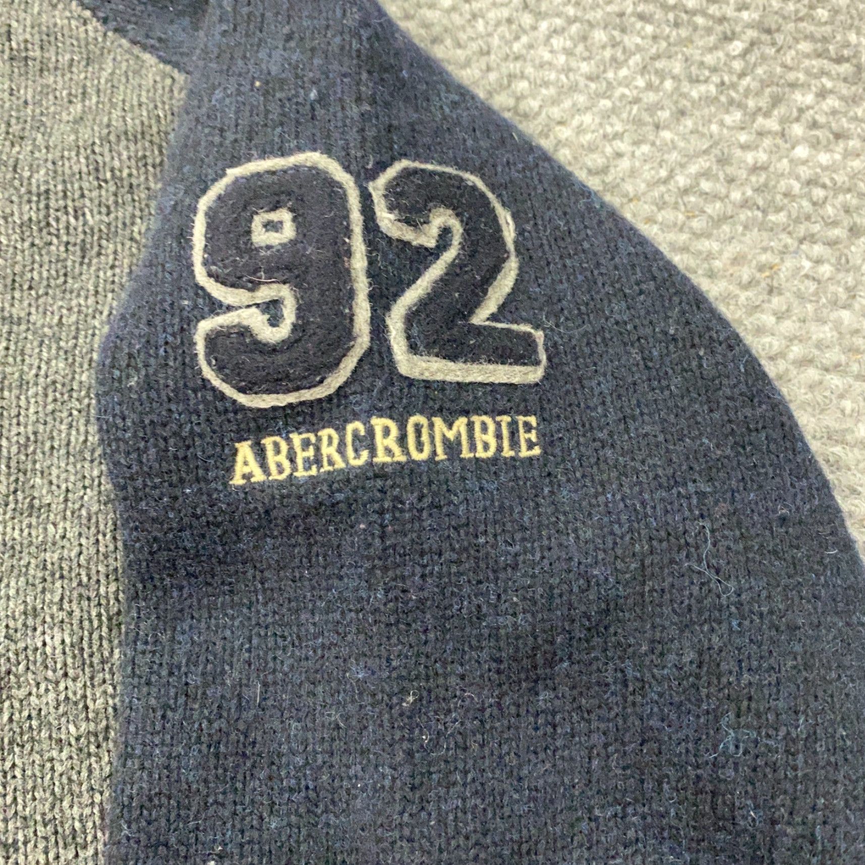Abercrombie & Fitch VTG Abercrombie & Fitch Sweater Mens Medium Gray 1/4 Zip 90s Wool Blend Mock Neck Pullover Spin: 1892 Knit 90s Vintage Mens Sweater Size US M / EU 48-50 / 2 - 4 Thumbnail