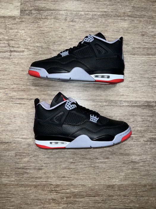 retro aj4