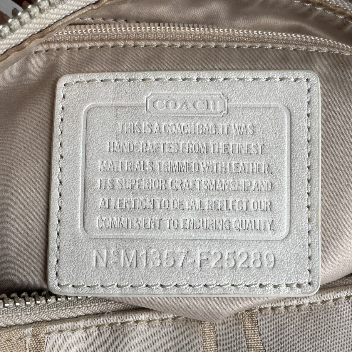 Coach Coach Signature 2 Way Sling Bag Size ONE SIZE - 13 Thumbnail
