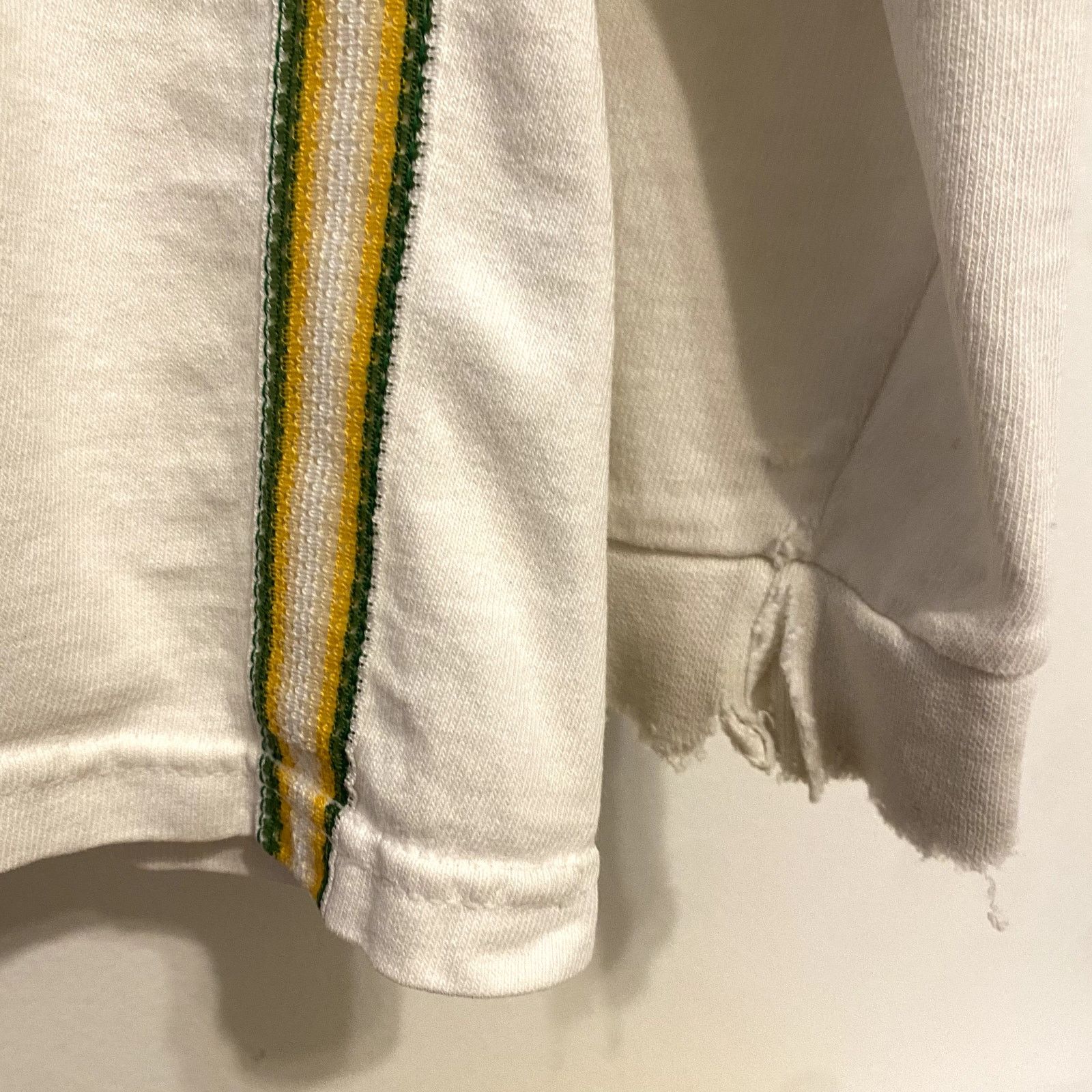 Jordan Brand × Nike × Vintage Vintage Jordan Jumpman Felt Logo 90s Long Sleeve T Shirt Size US L / EU 52-54 / 3 - 6 Thumbnail