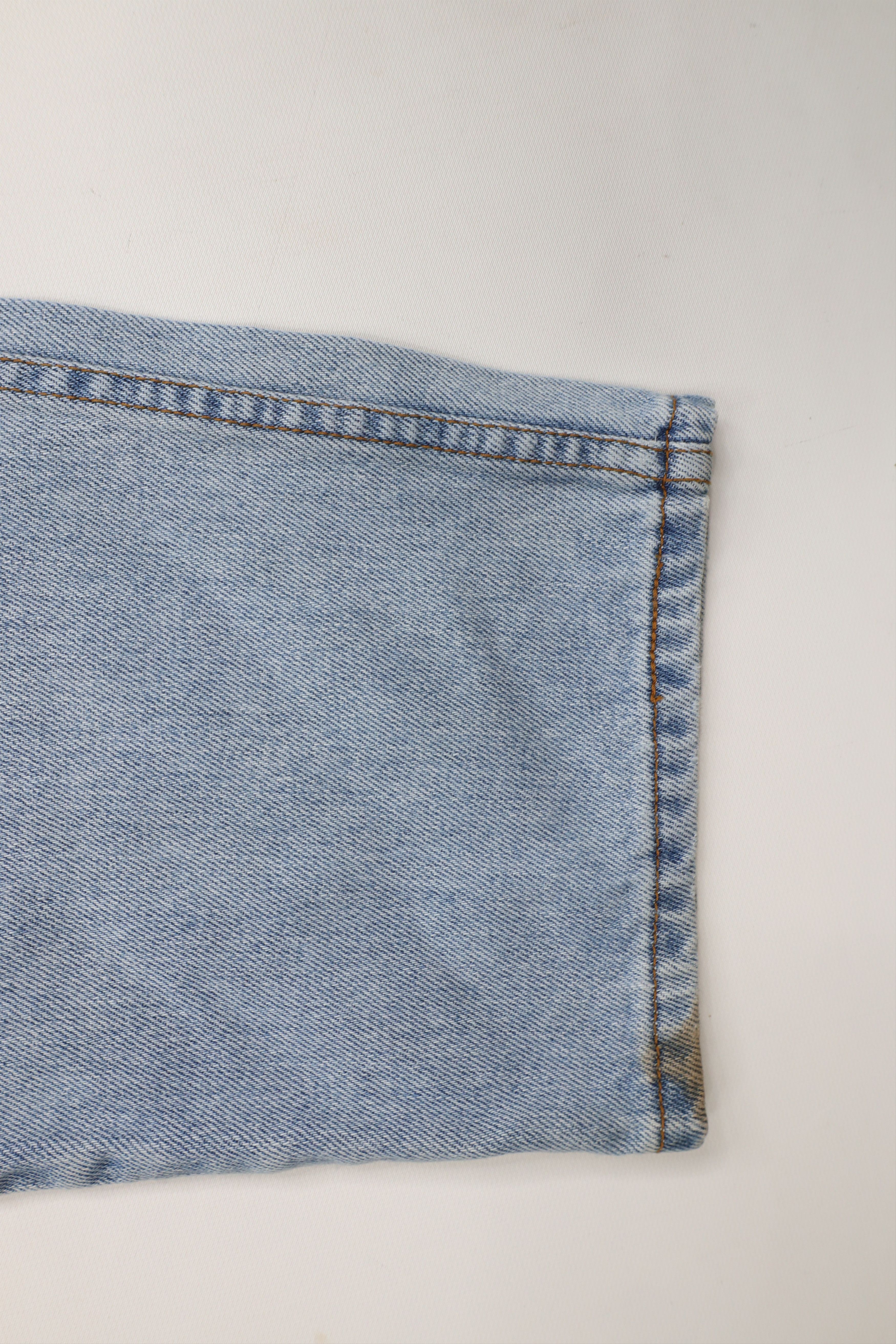 Levi's Vintage Y2K 2004 Levis 550 Relaxed Fit Denim Jeans Blue Size US 32 / EU 48 - 6 Thumbnail