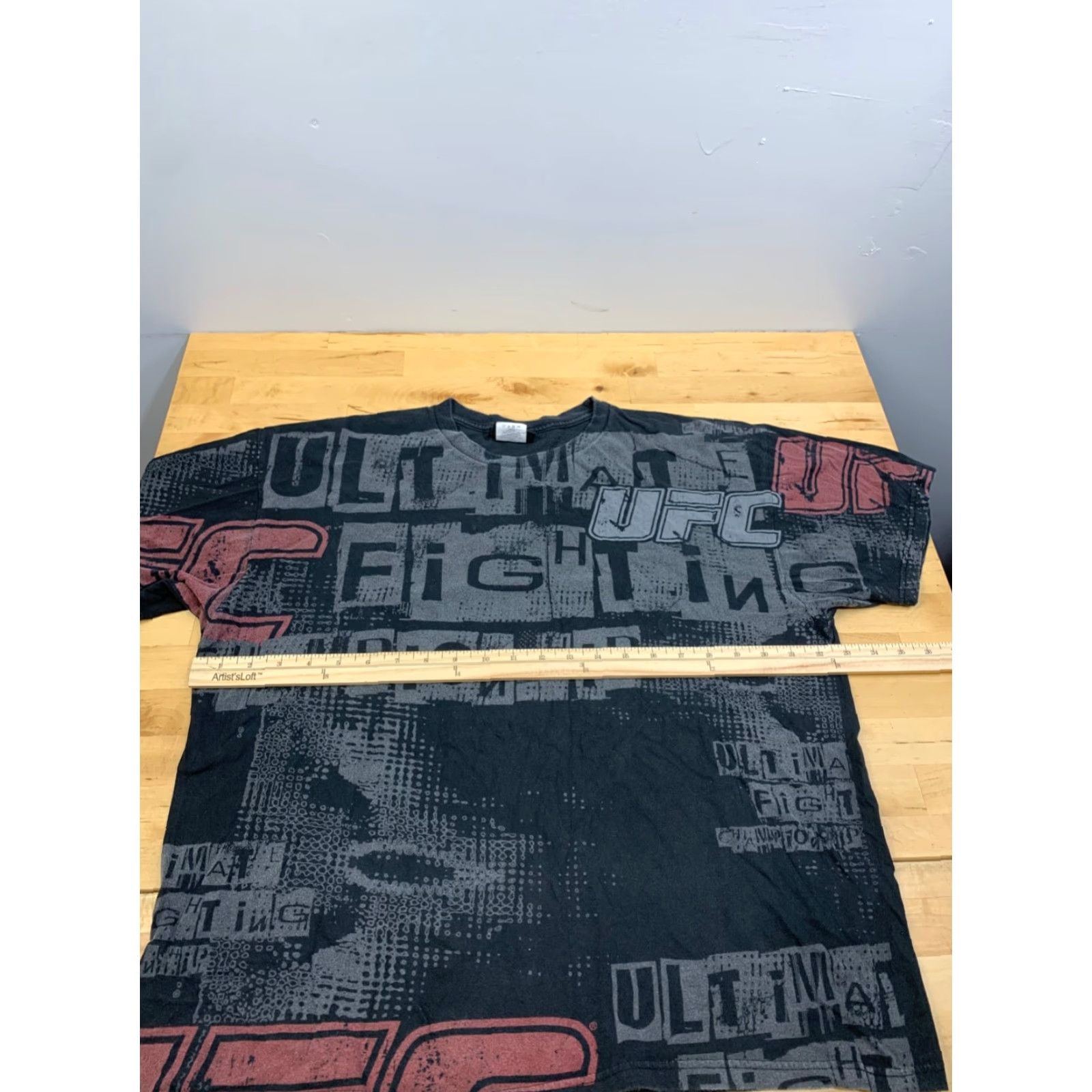 UFC VINTAGE UFC Shirt Mens XL Black AOP Y2K Logo Crew Neck Short Sleeve 12106 Size US XL / EU 56 / 4 - 5 Thumbnail
