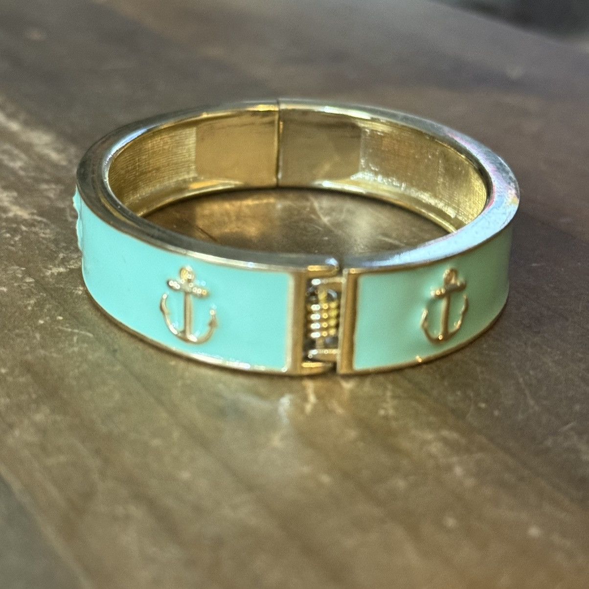 Other Gold tone turquoise enamel anchor hinged bangle bracelet Size ONE SIZE - 6 Thumbnail