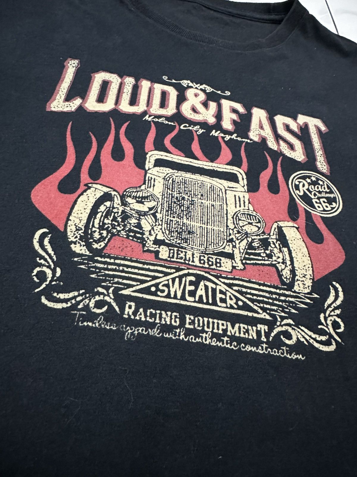 Car Shoe T-SHIRT LOUD & FAST (ANTIQUE CAR) Size US L / EU 52-54 / 3 - 2 Thumbnail