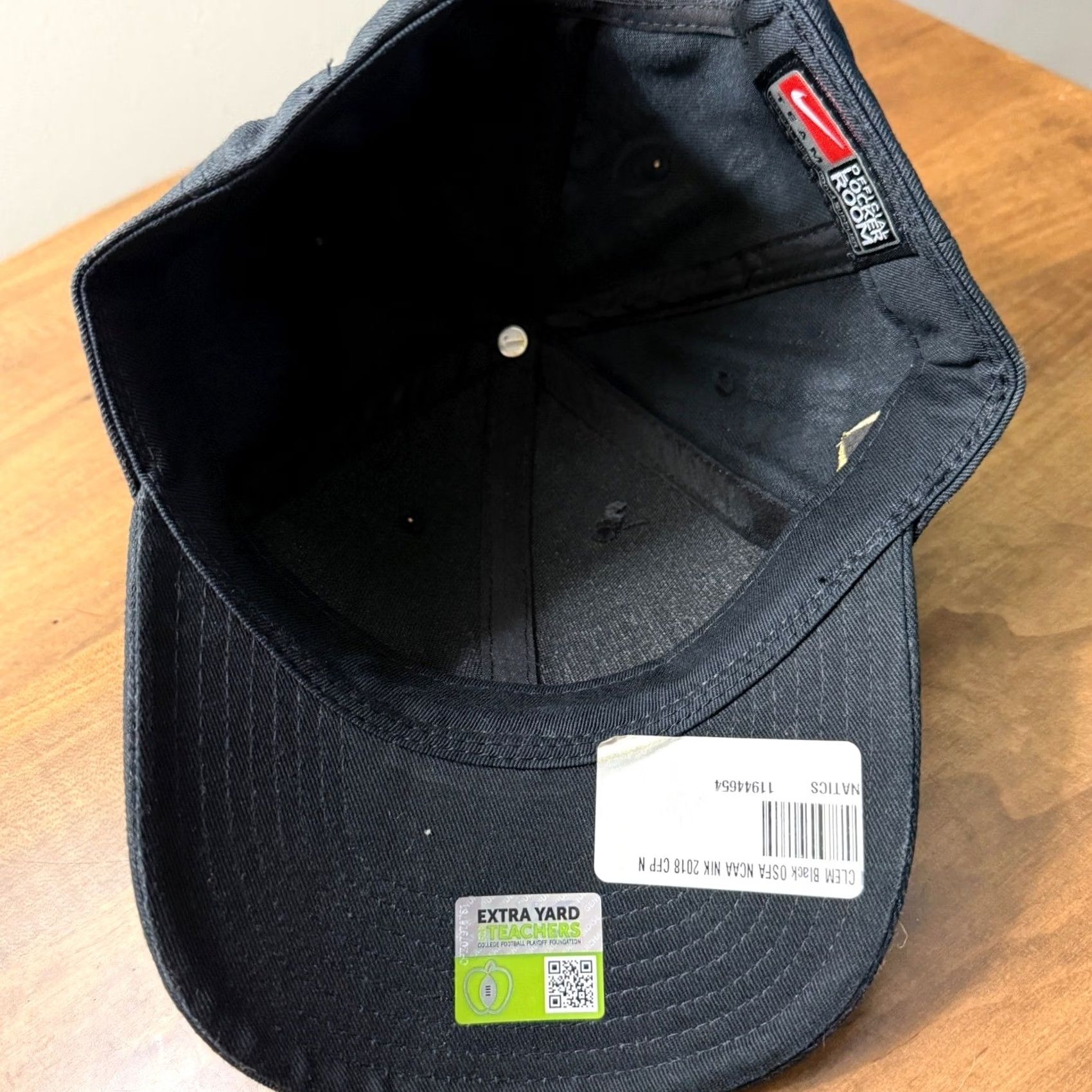 Nike Nike Clemson Tigers Hat Mens OSFA Black 2018 National Champs Locker Room Cap Size ONE SIZE - 6 Thumbnail