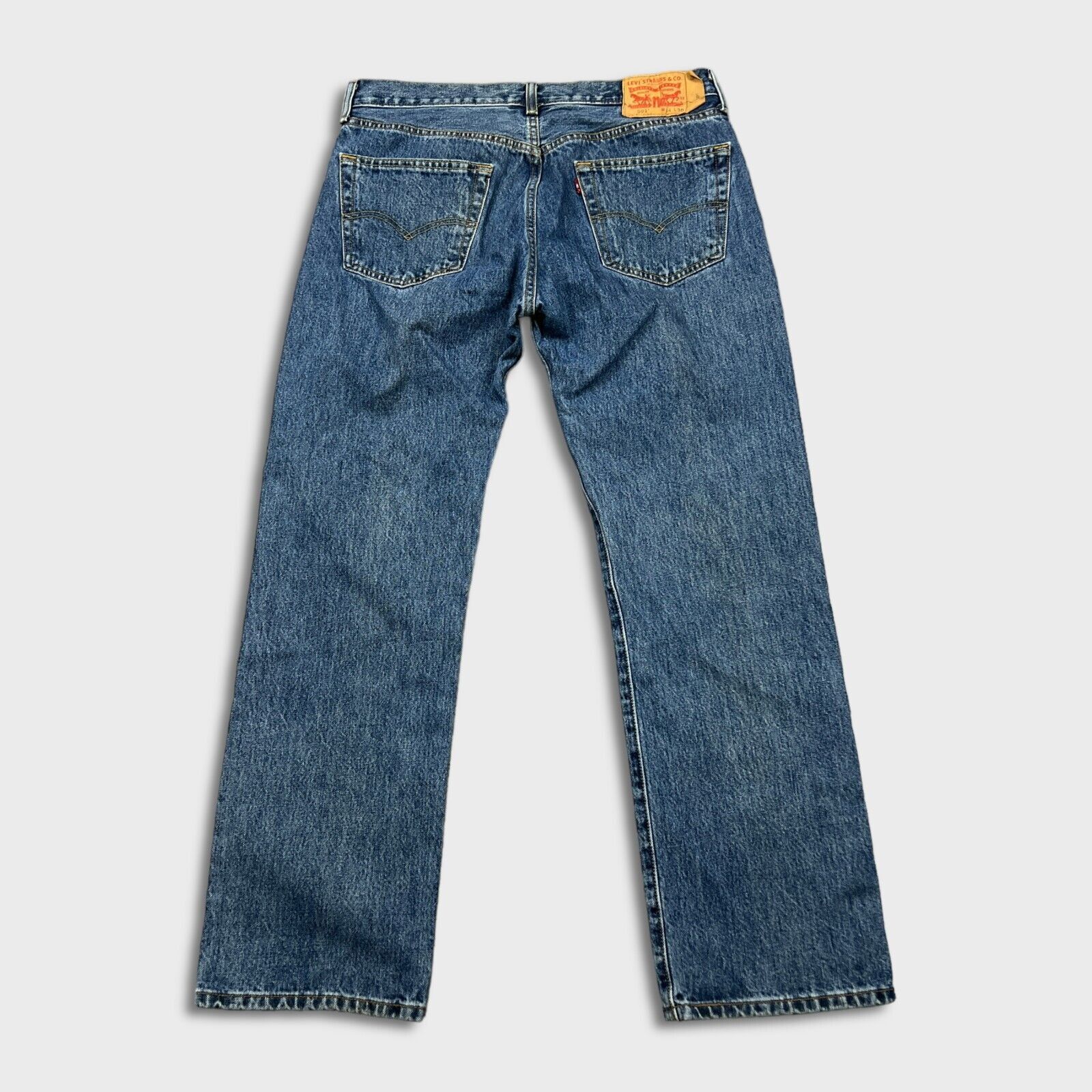 Levi's × Vintage Levi's 501 Jeans 34x30 Straight Leg Medium Wash Denim Pants Size US 34 / EU 50 - 4 Thumbnail