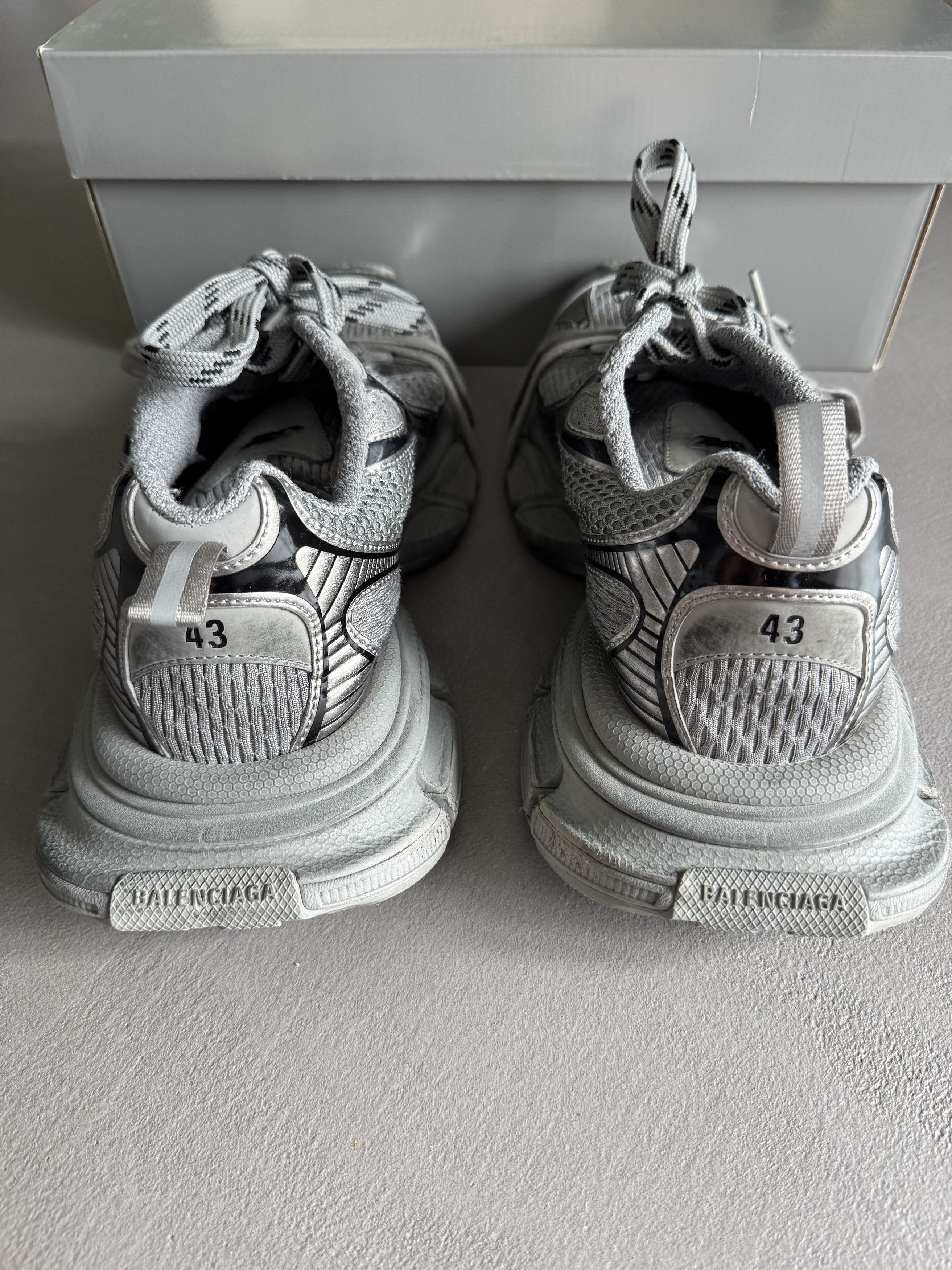 Balenciaga Balenciaga 3XL Sneakers Grey Silver Size US 10 / EU 43 - 10 Thumbnail