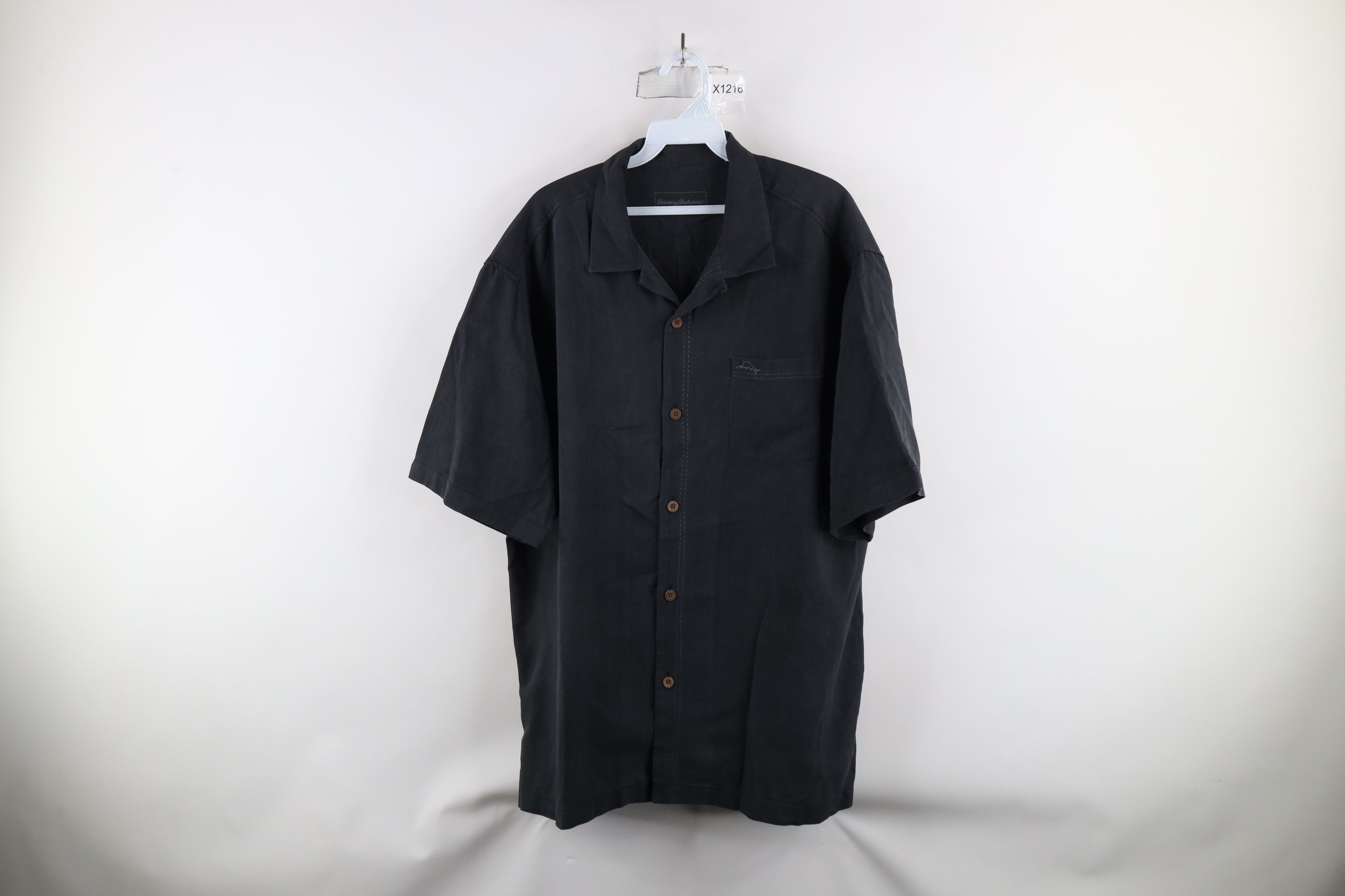 Tommy Bahama × Vintage Vintage Tommy Bahama Silk Blend Looped Collar Button Shirt Size US L / EU 52-54 / 3 - 1 Thumbnail