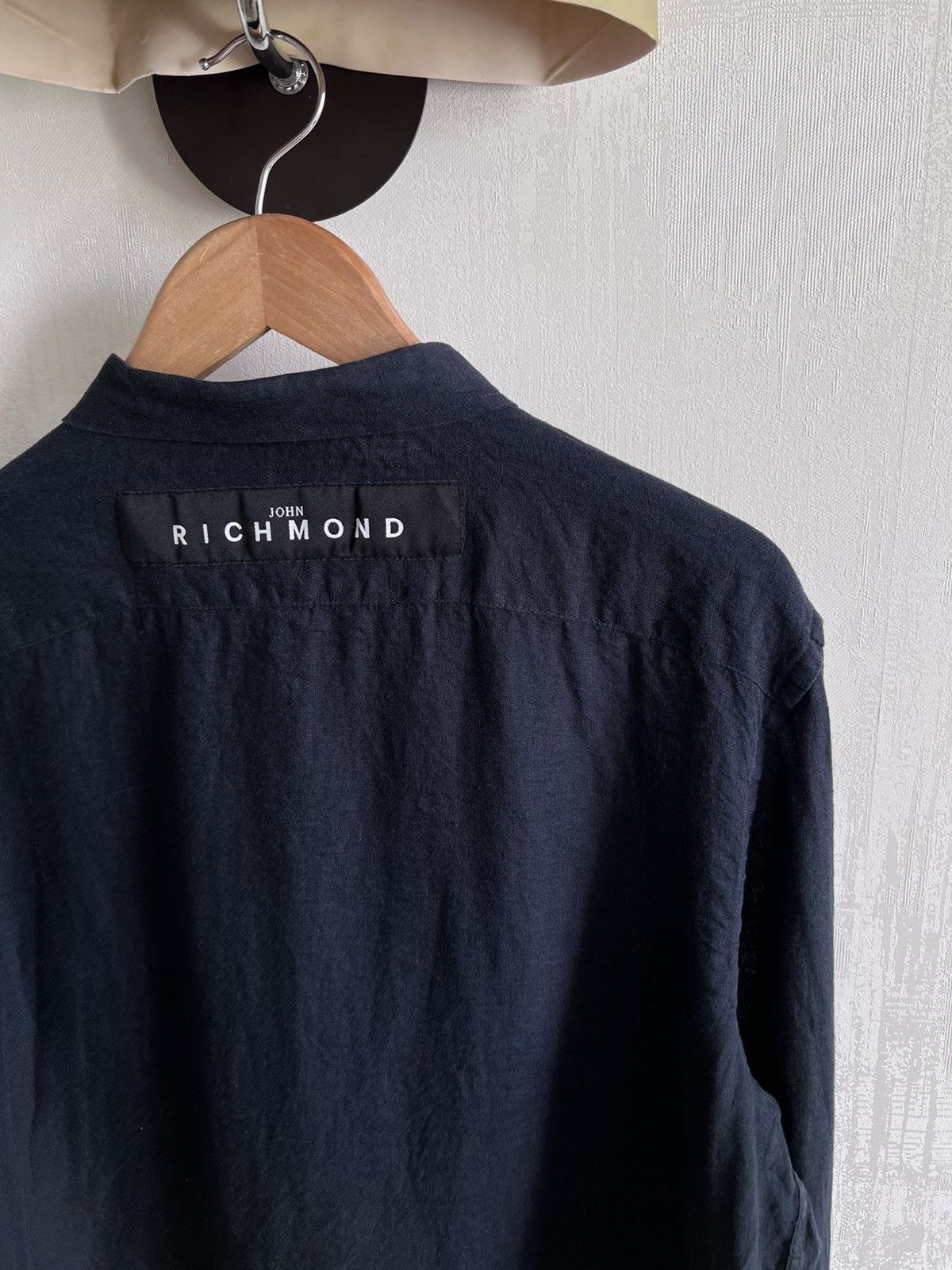 John Richmond John Richmond Black Shirt Size US XL / EU 56 / 4 - 3 Thumbnail