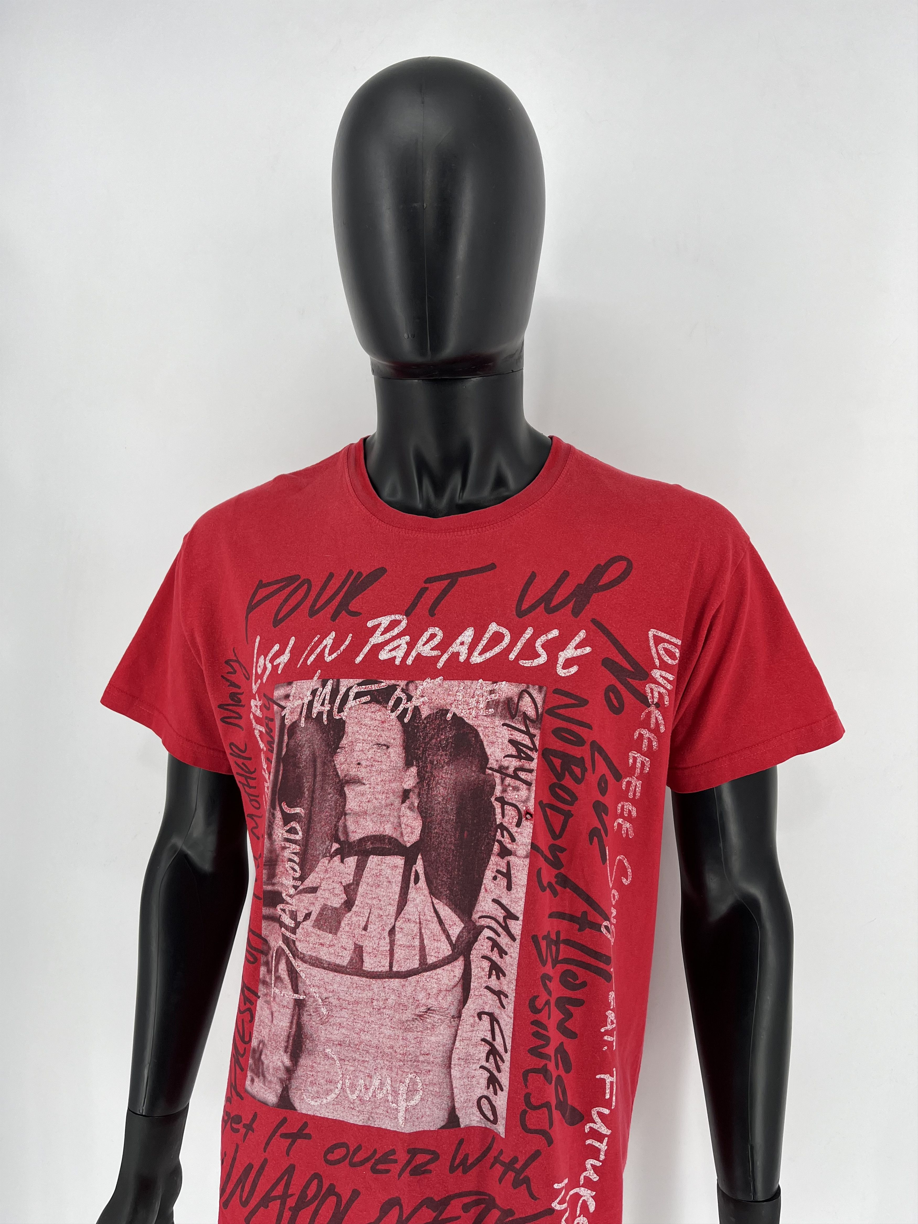 Rihanna Rihanna Unapologetic Diamonds World Tour 2013 Concert TShirt Size US L / EU 52-54 / 3 - 4 Thumbnail