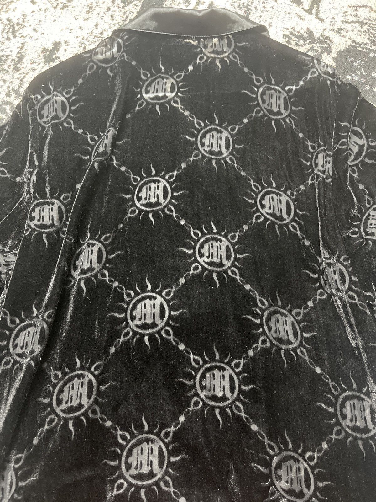 Menace Menace Burnout Monogram Button Up Size US M / EU 48-50 / 2 - 1 Thumbnail