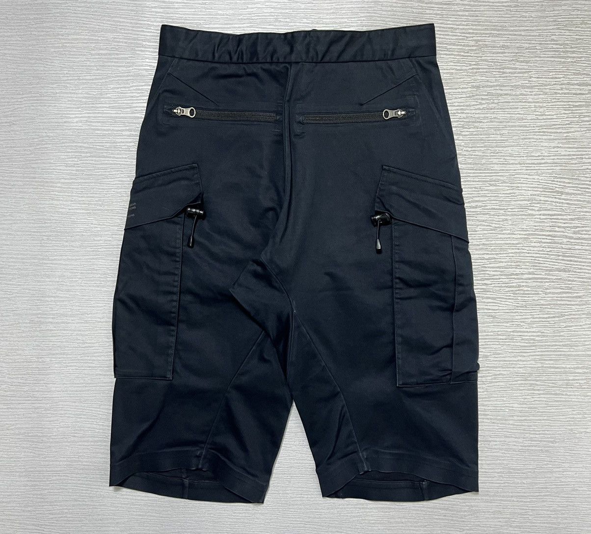 Errolson Hugh Nike ACG - Errolson Hugh - S/S16’ - Tech Cargo Shorts Size US 28 / EU 44 - 3 Thumbnail
