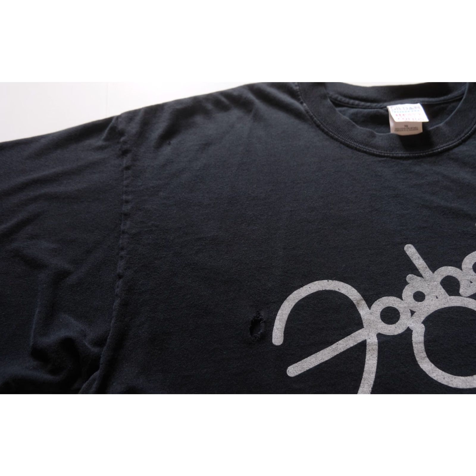 Gildan VINTAGE FOGHAT VTG Y2K 90s MUSIC IT AINT ROCK N ROLL GILDAN GRAPHIC T SHIRT Men XL Black Cotton Crew Neck Short Sleeve MSGS Size US XL / EU 56 / 4 - 7 Thumbnail