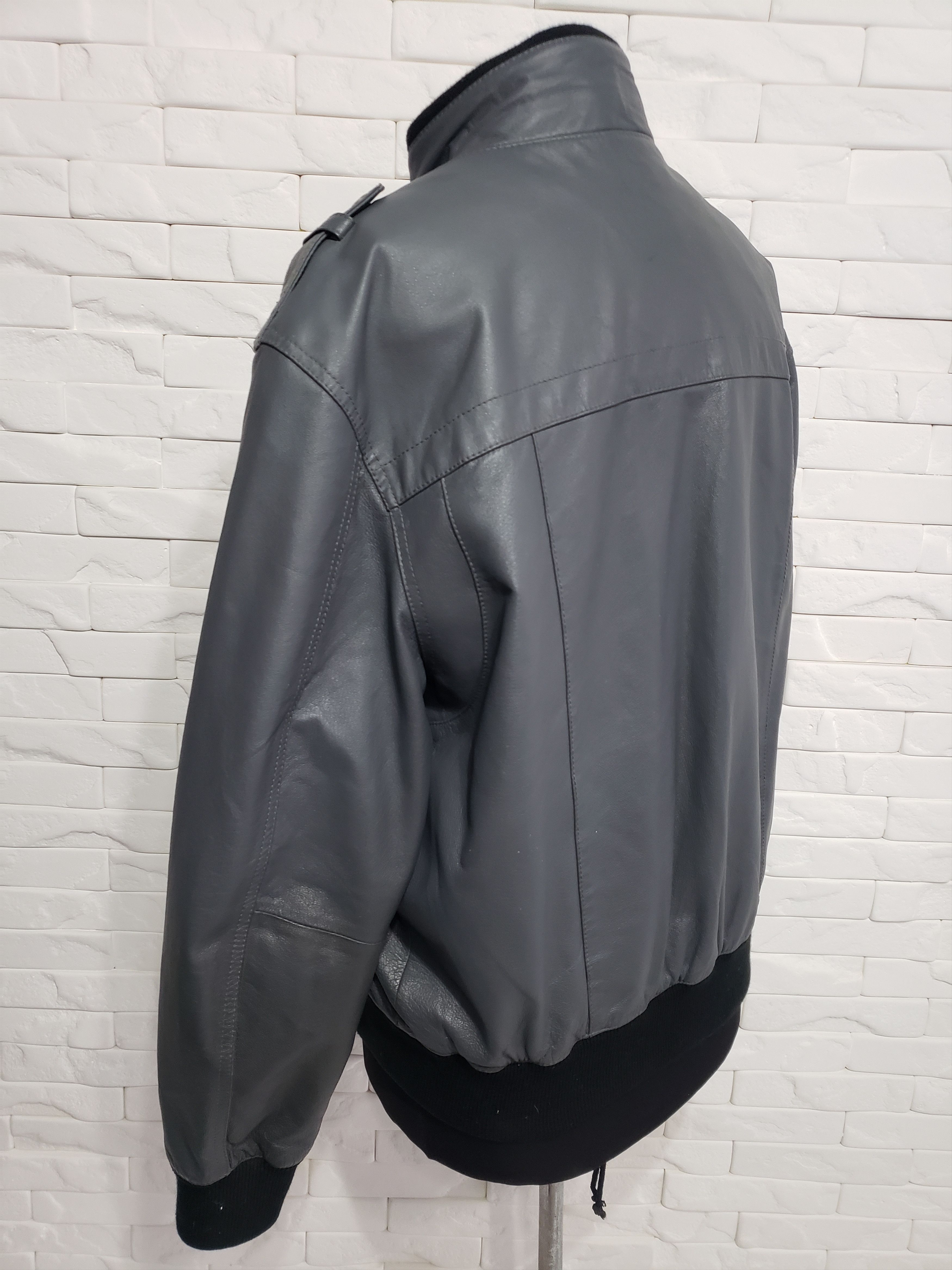Other Gray leather jacket with a zipper with many pockets. Size US L / EU 52-54 / 3 - 5 Thumbnail