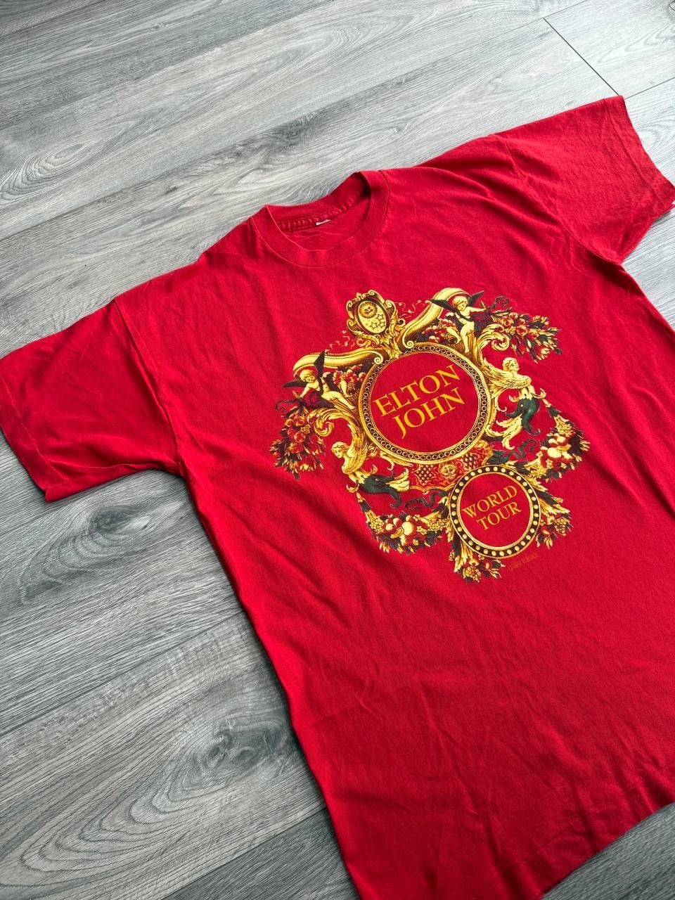 Band Tees Elton John vintage t shirt Size US L / EU 52-54 / 3 - 4 Thumbnail