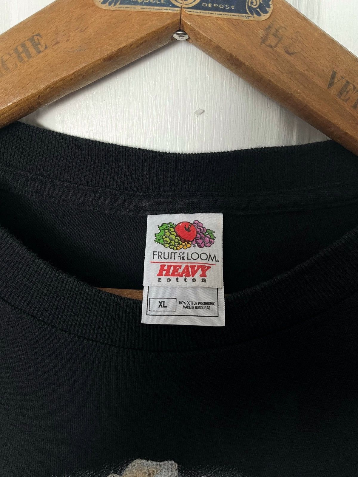 Fruit Of The Loom Vintage MADONNA Re-Invention Tour 2004 Size US XL / EU 56 / 4 - 6 Thumbnail