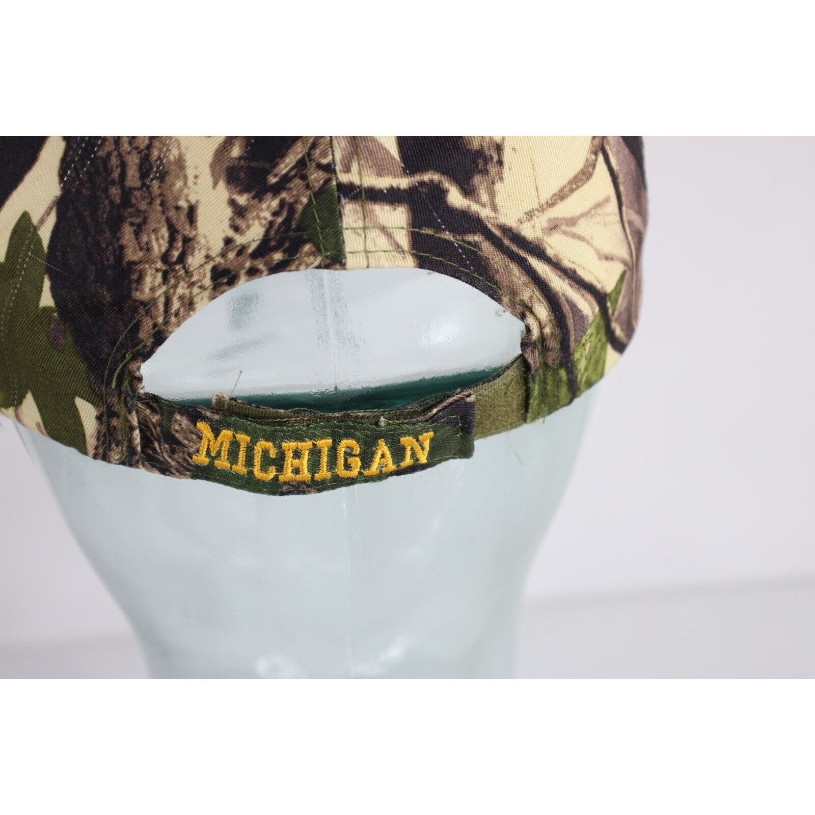 Vintage Vintage 90s Distressed University of Michigan Camo Hat Size ONE SIZE - 5 Thumbnail