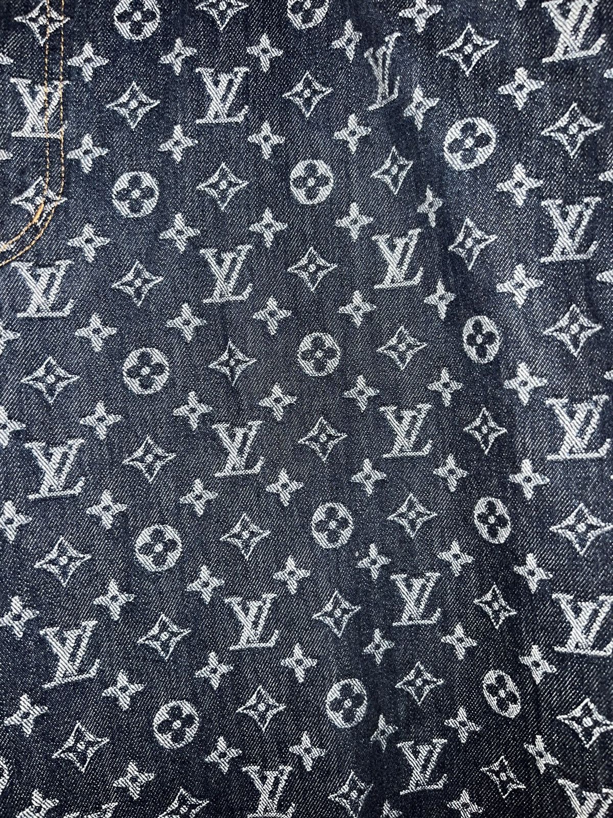 Louis Vuitton Louis Vuitton Monogram Denim Size US 40 / EU 56 - 2 Thumbnail