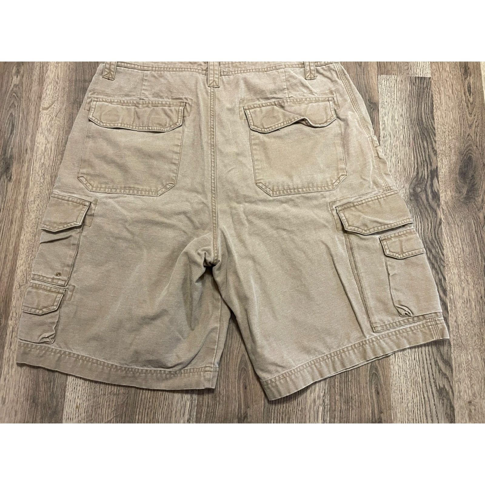 Vintage Sonoma Cargo Shorts Men 36 Beige Brown Pockets Regular Inseam 10 in Vintage No Jeans Shorts Size US 36 / EU 52 - 2 Thumbnail