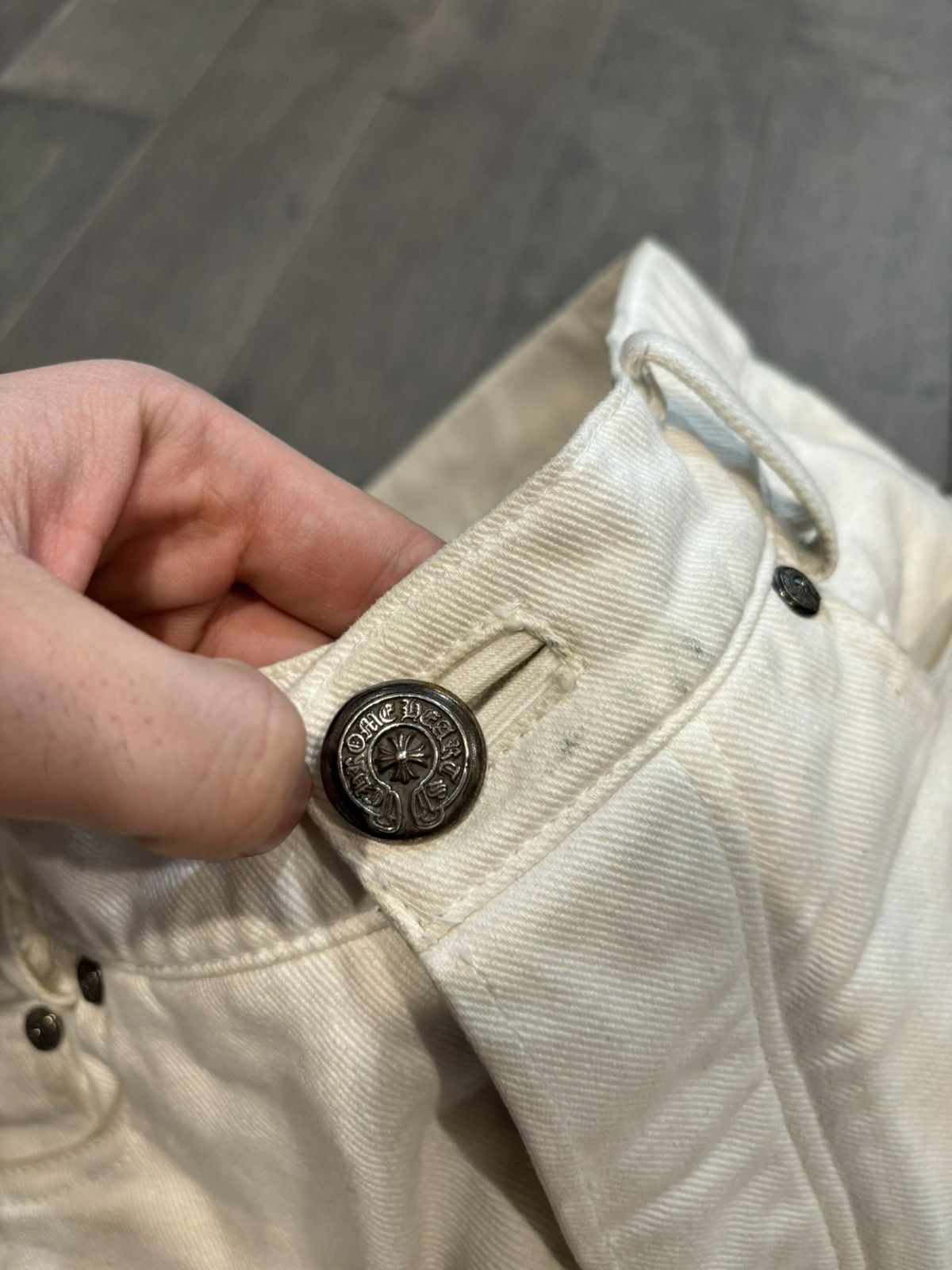 Chrome Hearts Chrome hearts white flare pants 30 Size US 30 / EU 46 - 3 Thumbnail