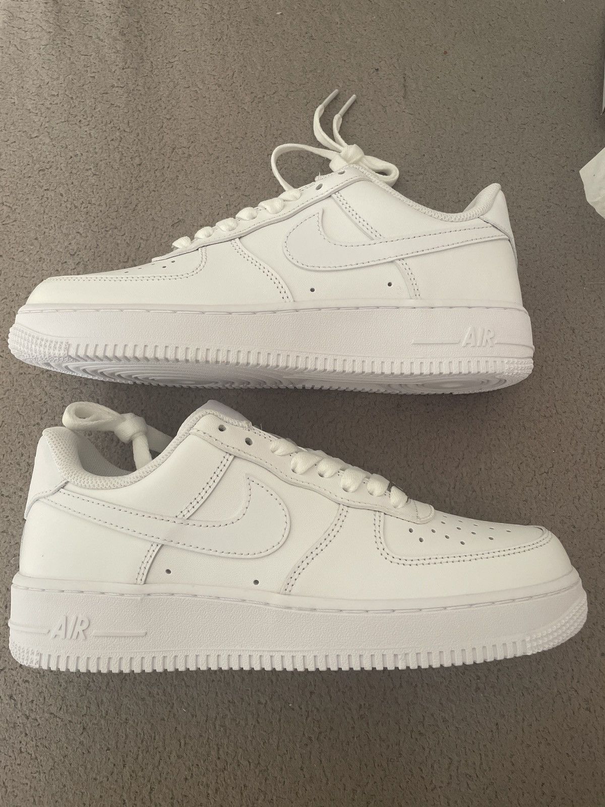 Nike Nike Air Force 1 (CW2288 111) Size US 7 / EU 40 - 2 Thumbnail