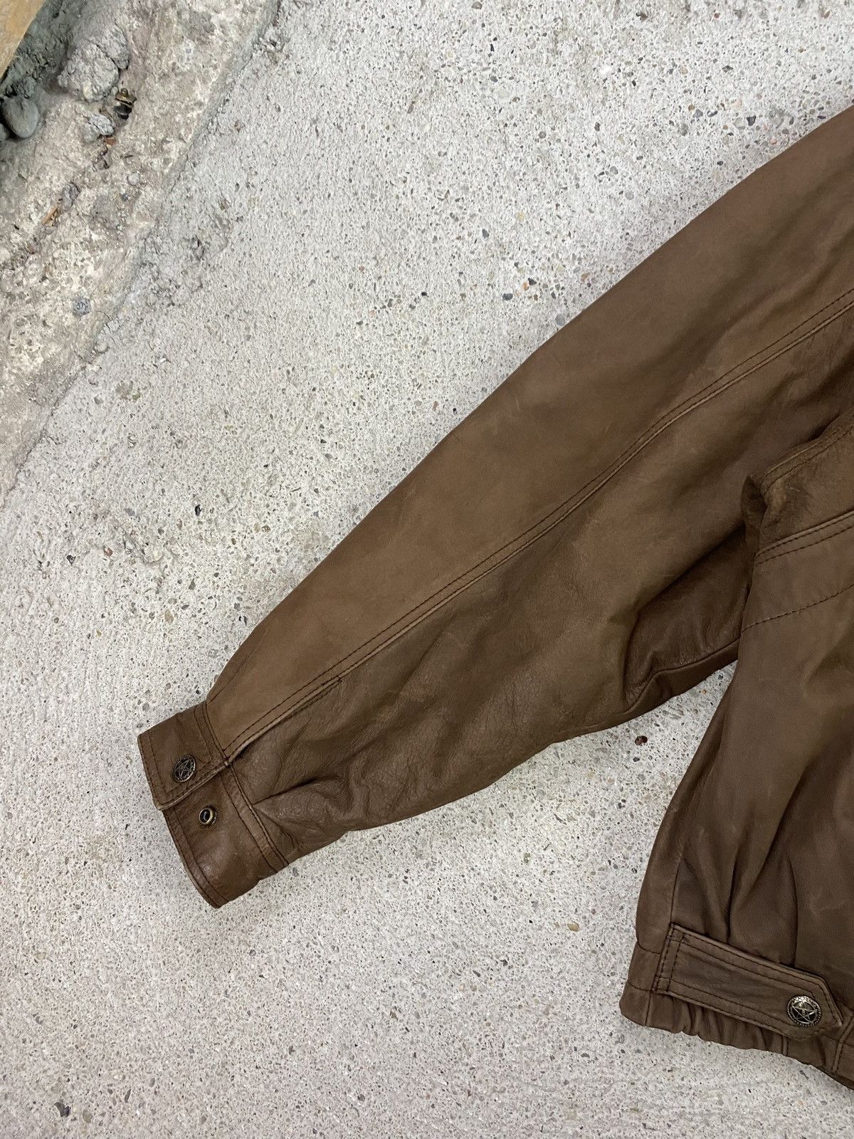 Vintage Vintage leather jacket avant garde archive oversized Size US XL / EU 56 / 4 - 8 Thumbnail