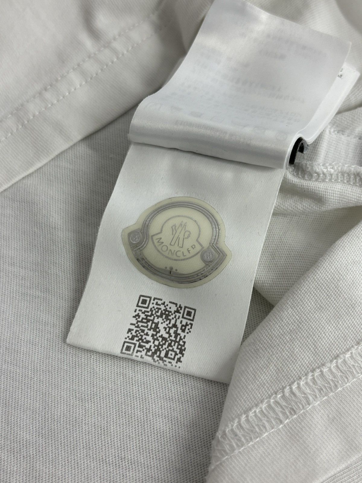 Fragment Design × Moncler Moncler Genius 7 x Fragment Hiroshi Funiwara White T-shirt Size US M / EU 48-50 / 2 - 16 Thumbnail