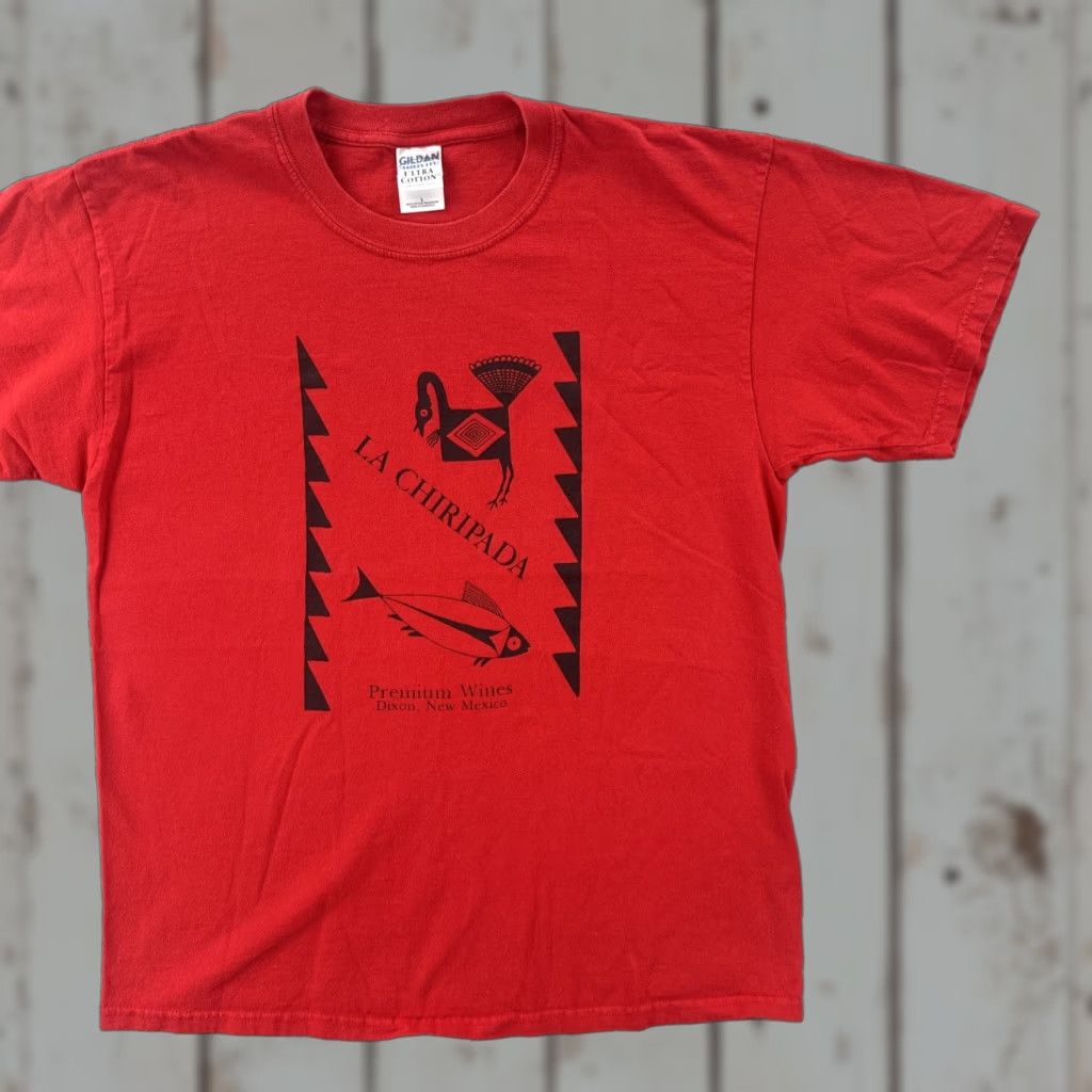 Gildan VINTAGE Gildan T-Shirt Red Adult Large Dixon New Mexico USA Premium Wines La Chiripada Shirts Mens Size US L / EU 52-54 / 3 - 1 Thumbnail