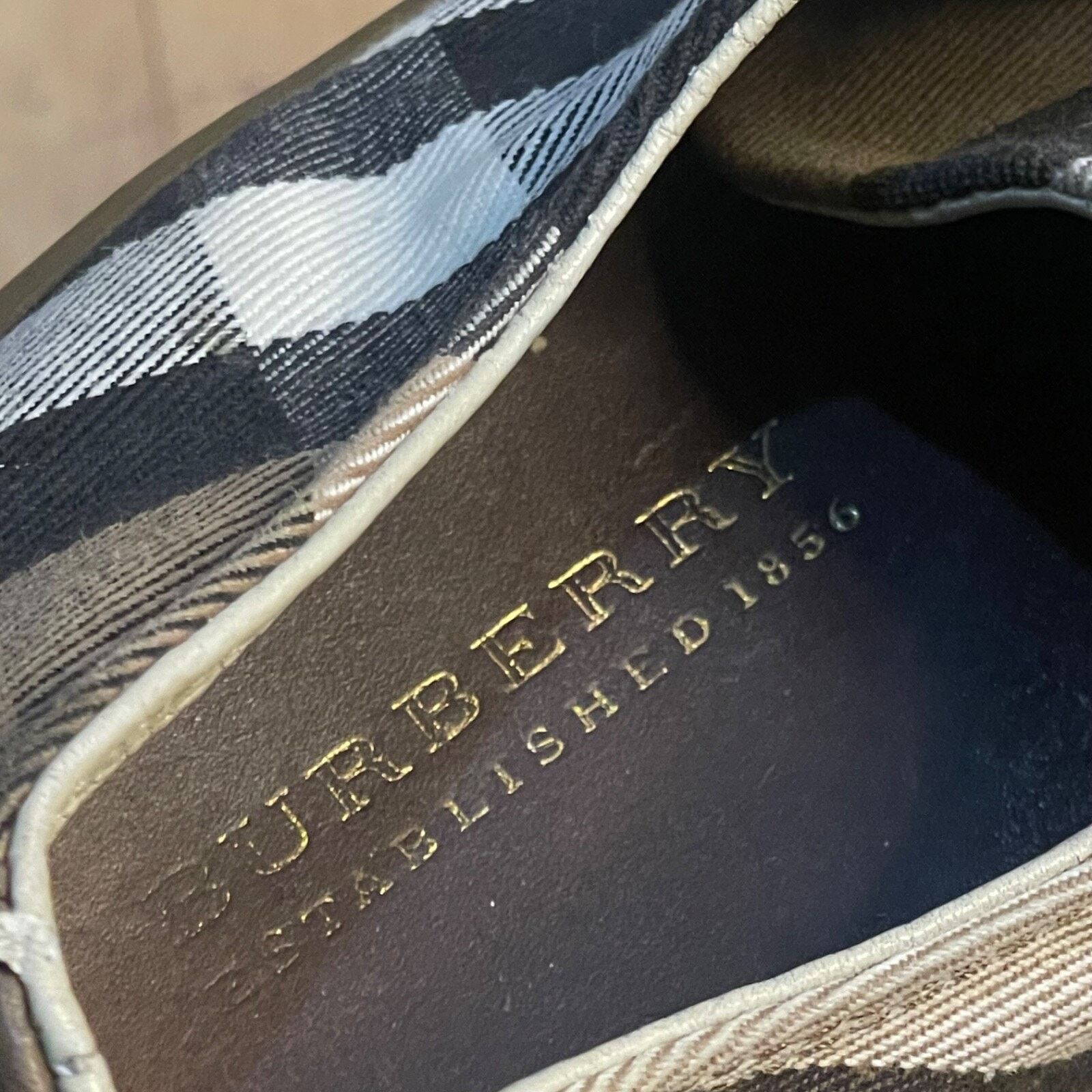 Burberry BURBERRY SHOES SNEAKERS MEN'S Nova check lace up Canvas Size US 11 / EU 44 - 14 Thumbnail