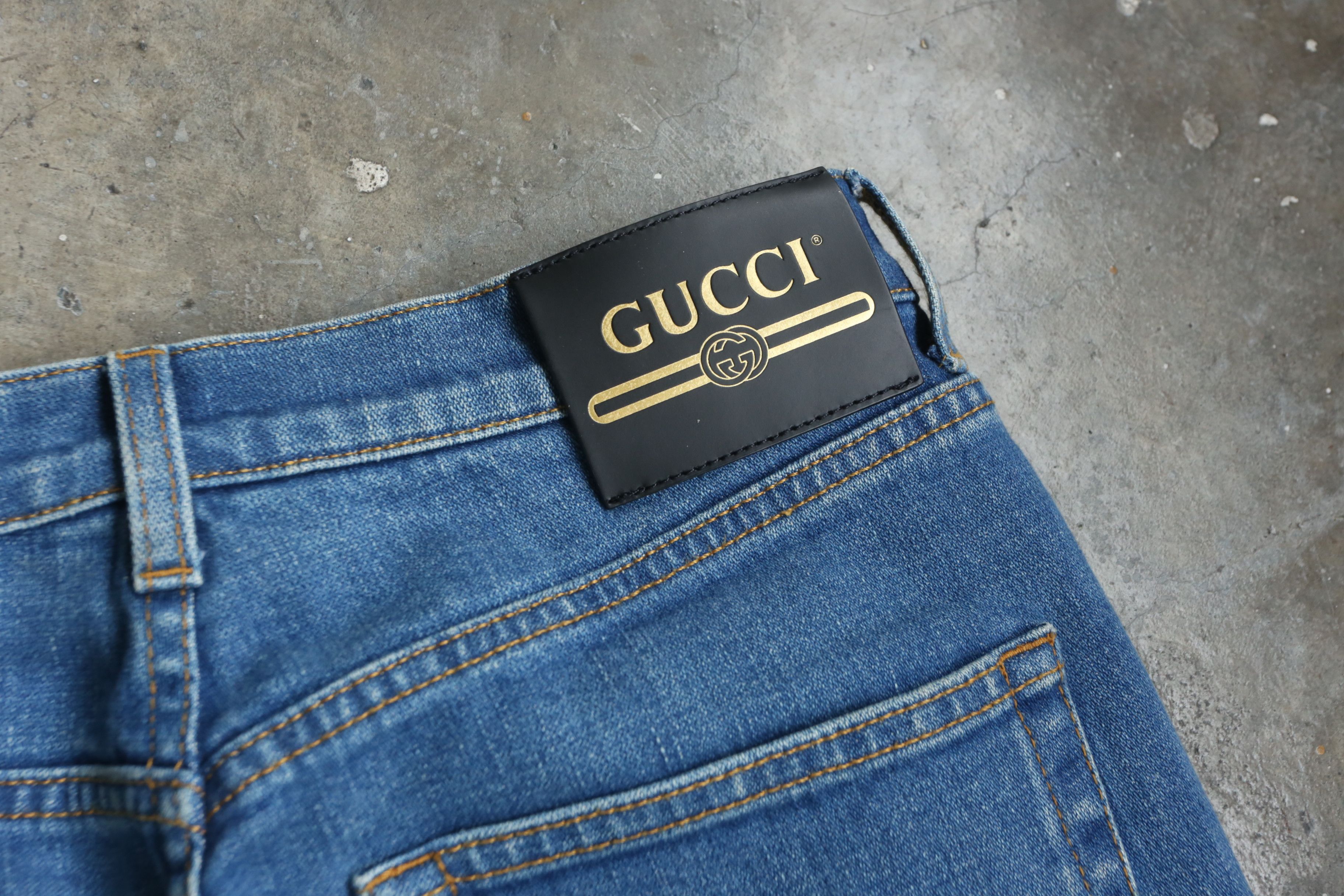Gucci Gucci - Resort 2021 - Flared Denim Jeans Size US 26 / EU 42 - 3 Thumbnail