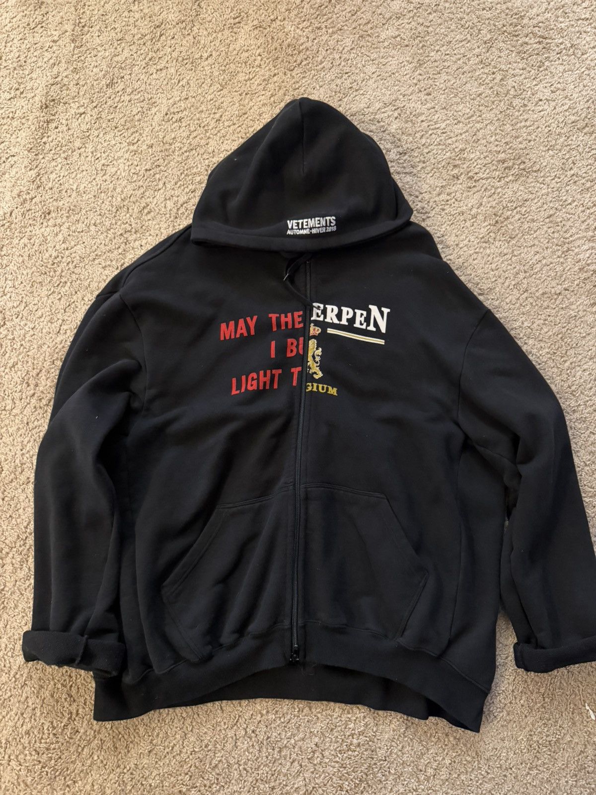Vetements AW17 Vetements Titanic K-hole Split Logo Tshirt Hoodie