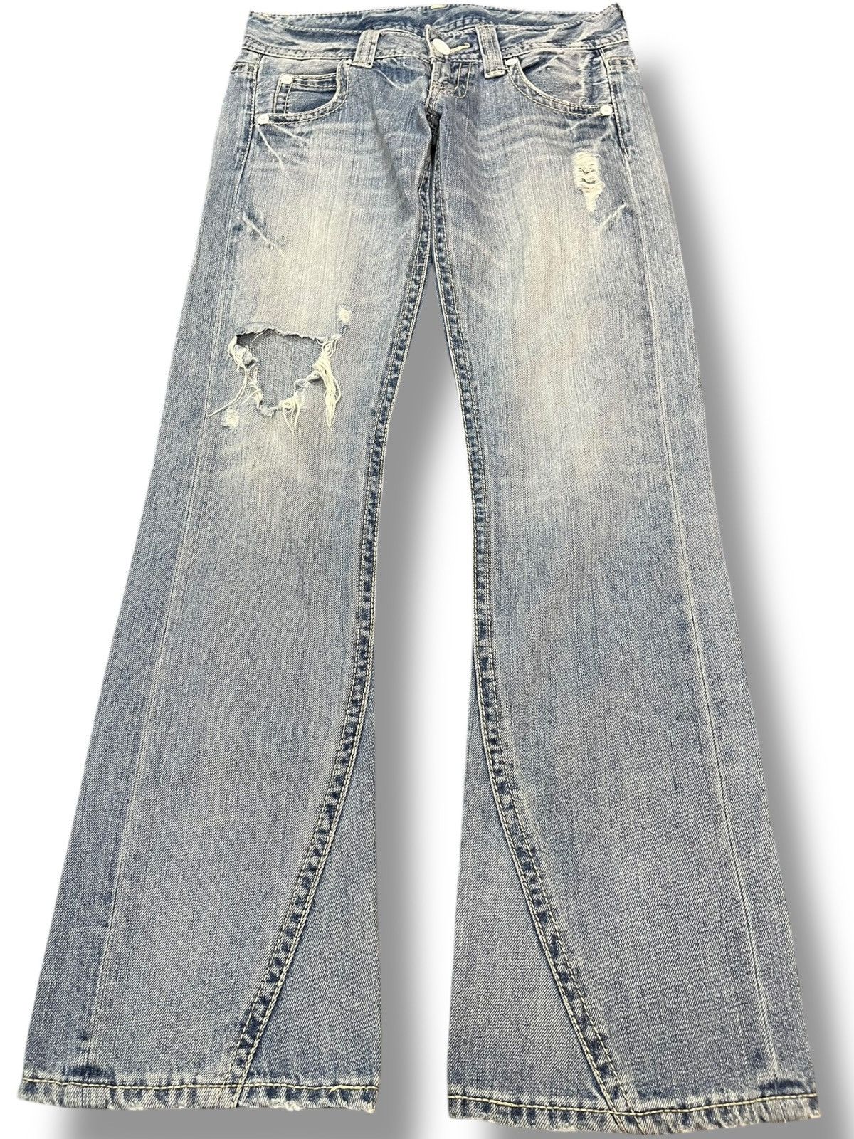 If Six Was Nine × Japanese Brand × Vintage Vintage Japanese Brand Flare Ripped Distressed Denim Size US 30 / EU 46 - 1 Thumbnail