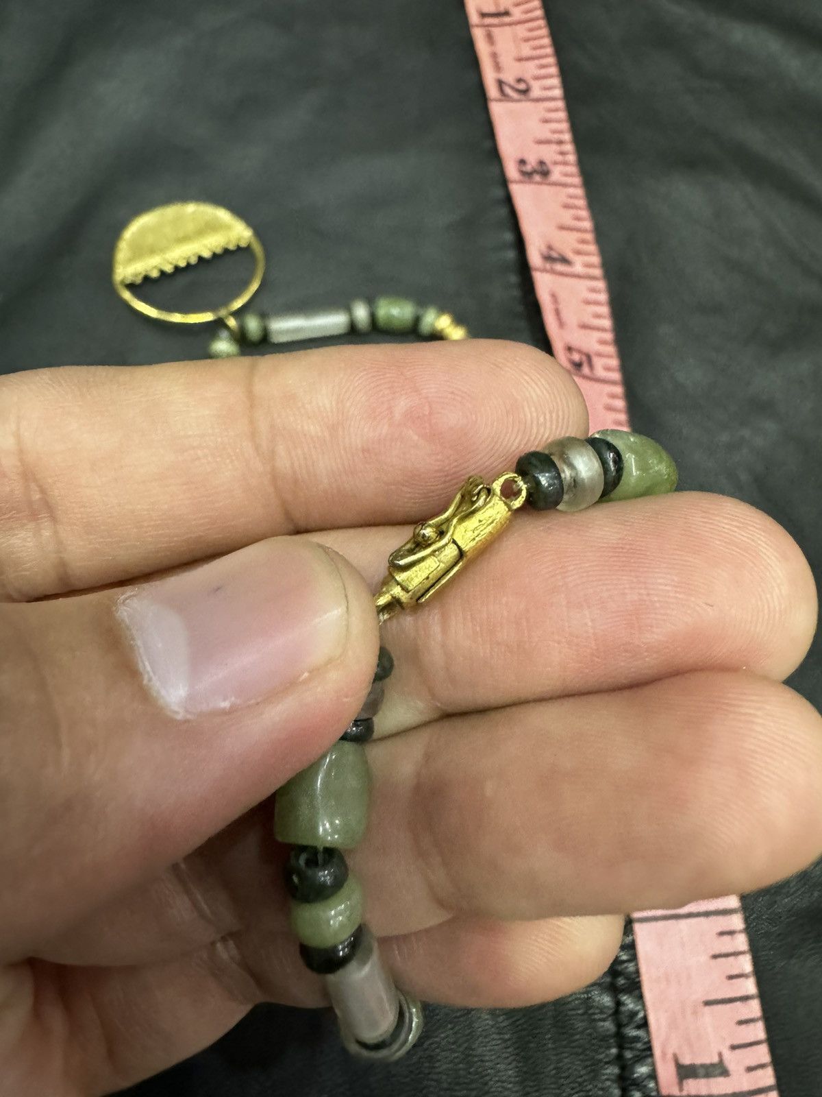 Jewelry VINTAGE BRASS GREEN JADE BEADS STRAND NECKLACE Size ONE SIZE - 5 Thumbnail