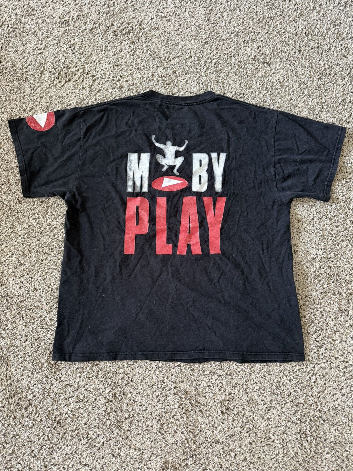 Band Tees Vintage Moby Play Tour Tshirt Size US XL / EU 56 / 4 - 5 Thumbnail