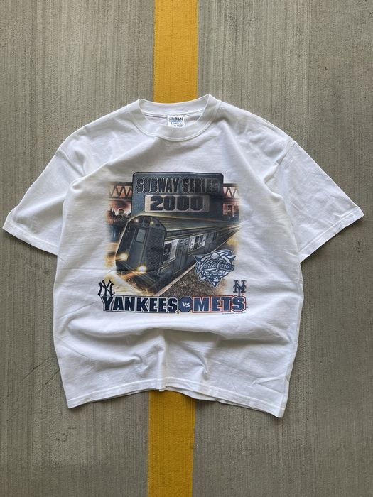 Vintage New York Yankees New York Mets 2000 Subway Series Shirt