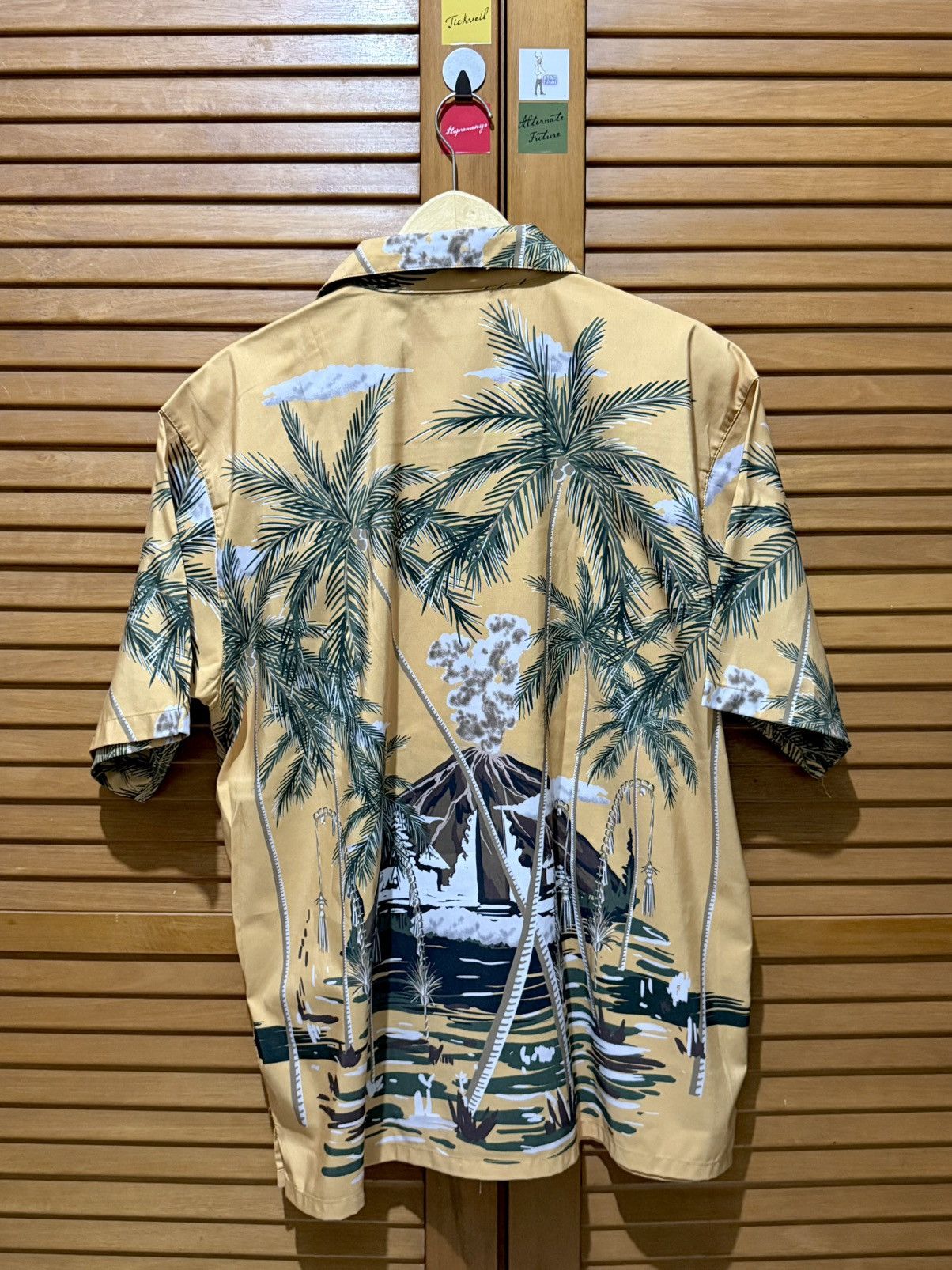 Stussy Stussy x Potato Head “Mount Agung” Hawaiiaan Shirt Yellow Size US XL / EU 56 / 4 - 2 Thumbnail