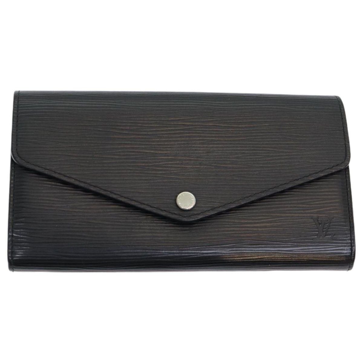 Sarah Black Leather Wallet (Pre-Owned)