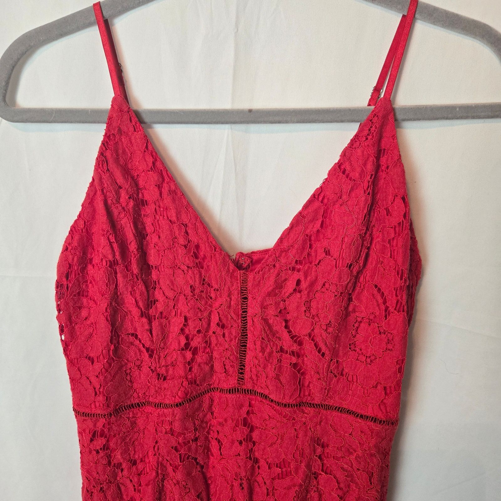 ASTR The Label Astr the Label Red Lace Bodycon Dress Size Medium
