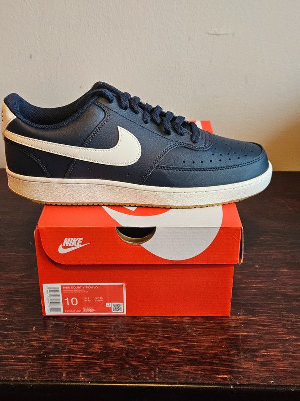 Nike Nike Court Vision LO 44 Size US 11 / EU 44 - 1 Thumbnail