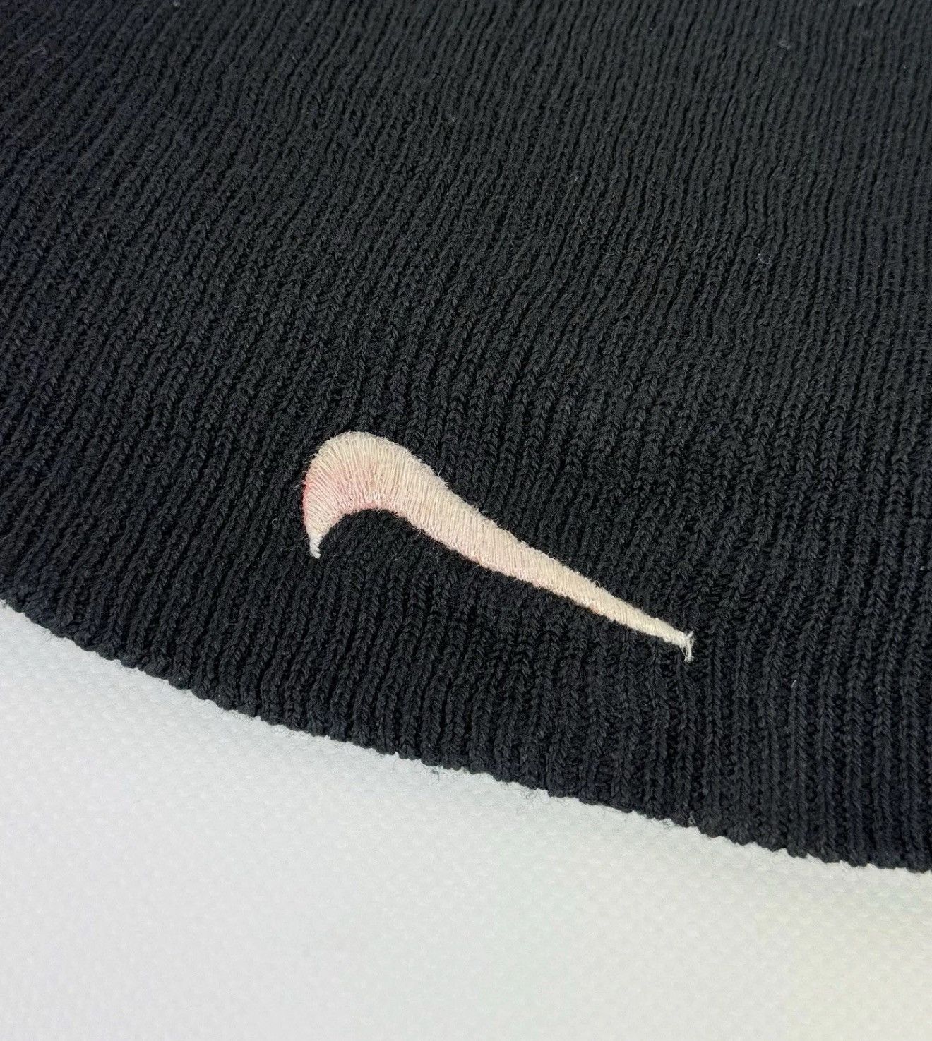 Nike Vintage Nike Swoosh Logo Knit Beanie Hat Black Top Acrylic Size ONE SIZE - 3 Thumbnail