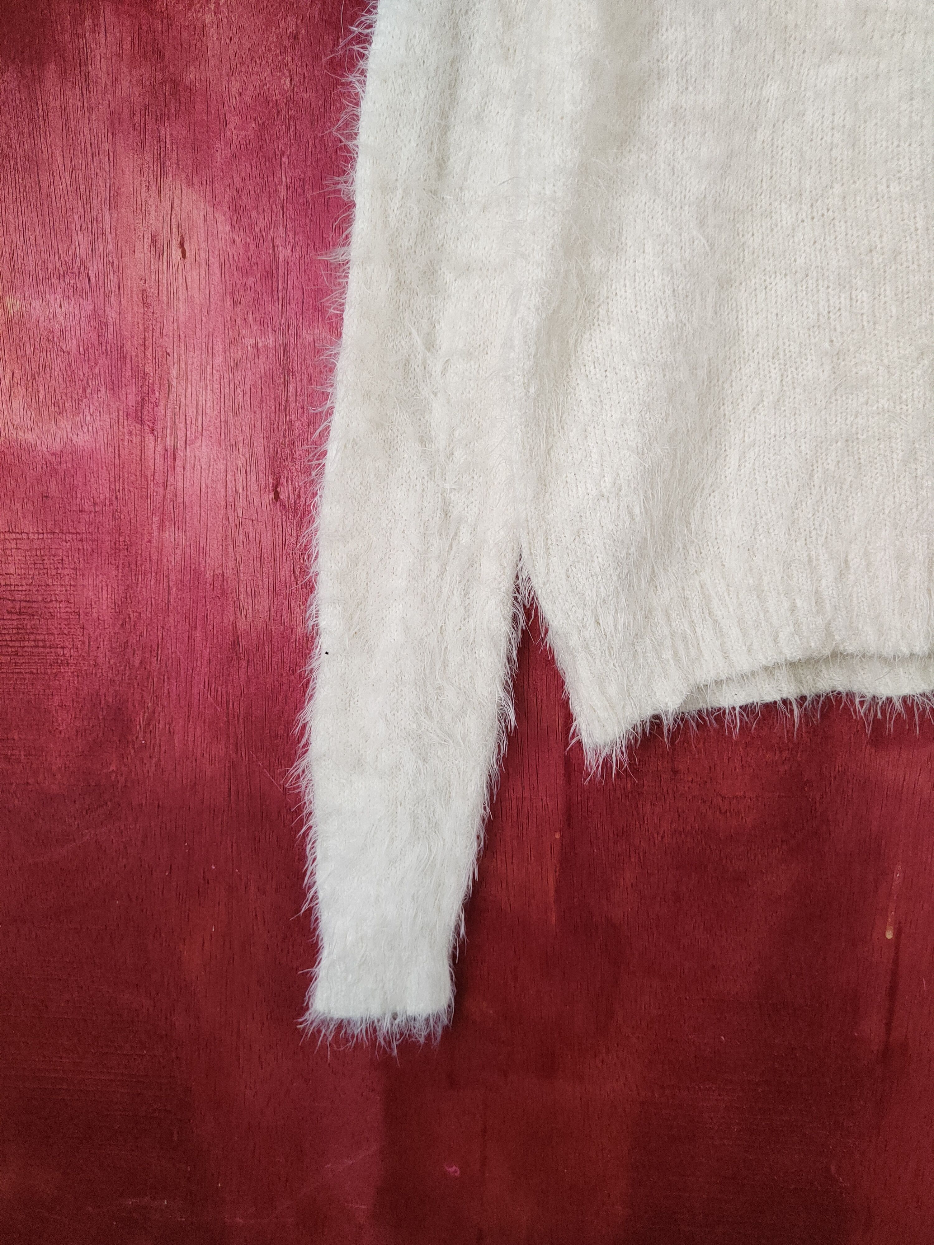 Japanese Brand × Vintage Vintage 💥 Sorridere Ivory Fur Mohair Knitwear Size M / US 6-8 / IT 42-44 - 4 Thumbnail