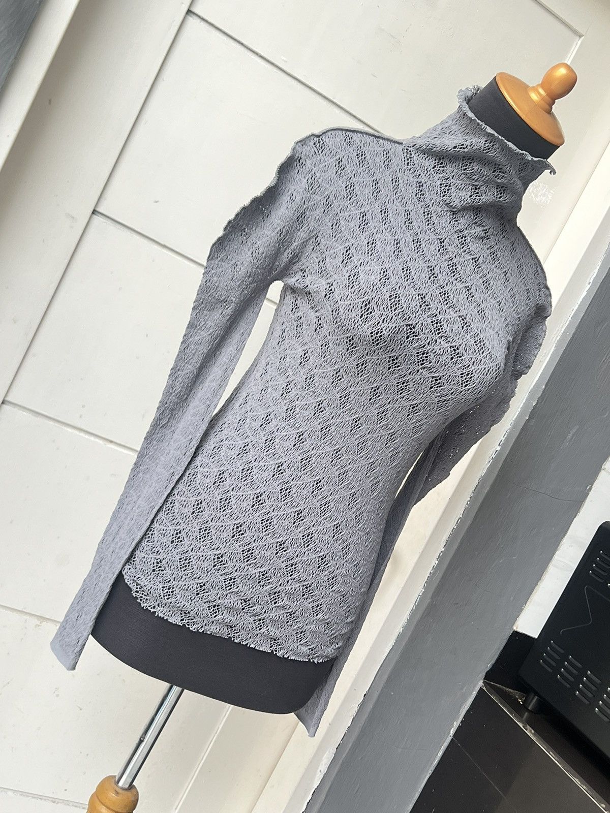 Issey Miyake Issey M.&K YOKO Grey Pleats Mesh T-shirt Size US XS / EU 42 / 0 - 16 Thumbnail