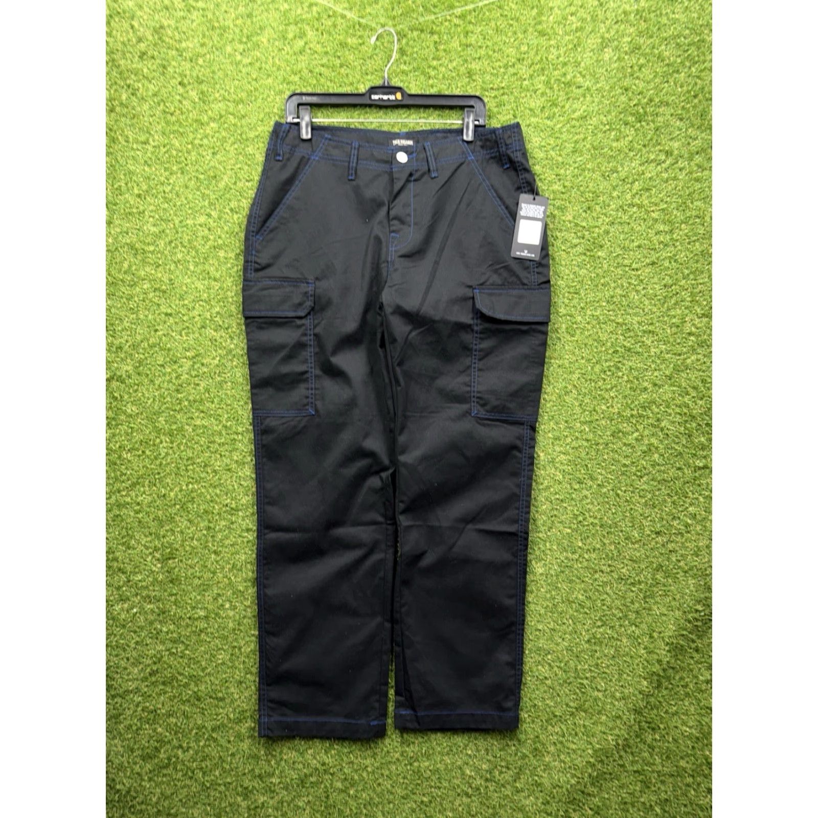 True Religion VINTAGE True Religion Cargo Pants Mens 32 Jet Black Baggy Grunge 108335 NWT Size US 32 / EU 48 - 2 Thumbnail
