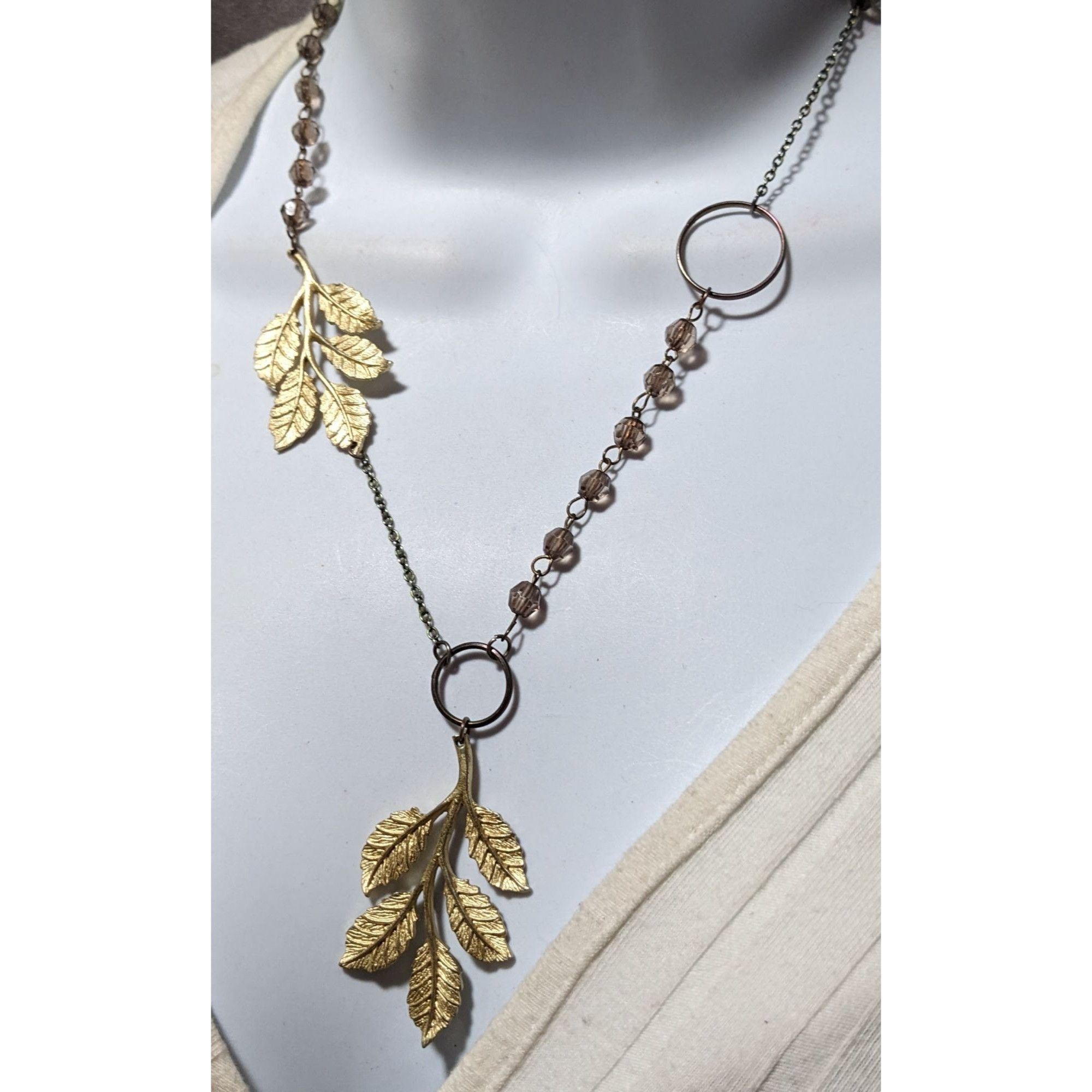 Other Asymmetrical Gold Beaded Leaf Necklace Size ONE SIZE - 7 Thumbnail