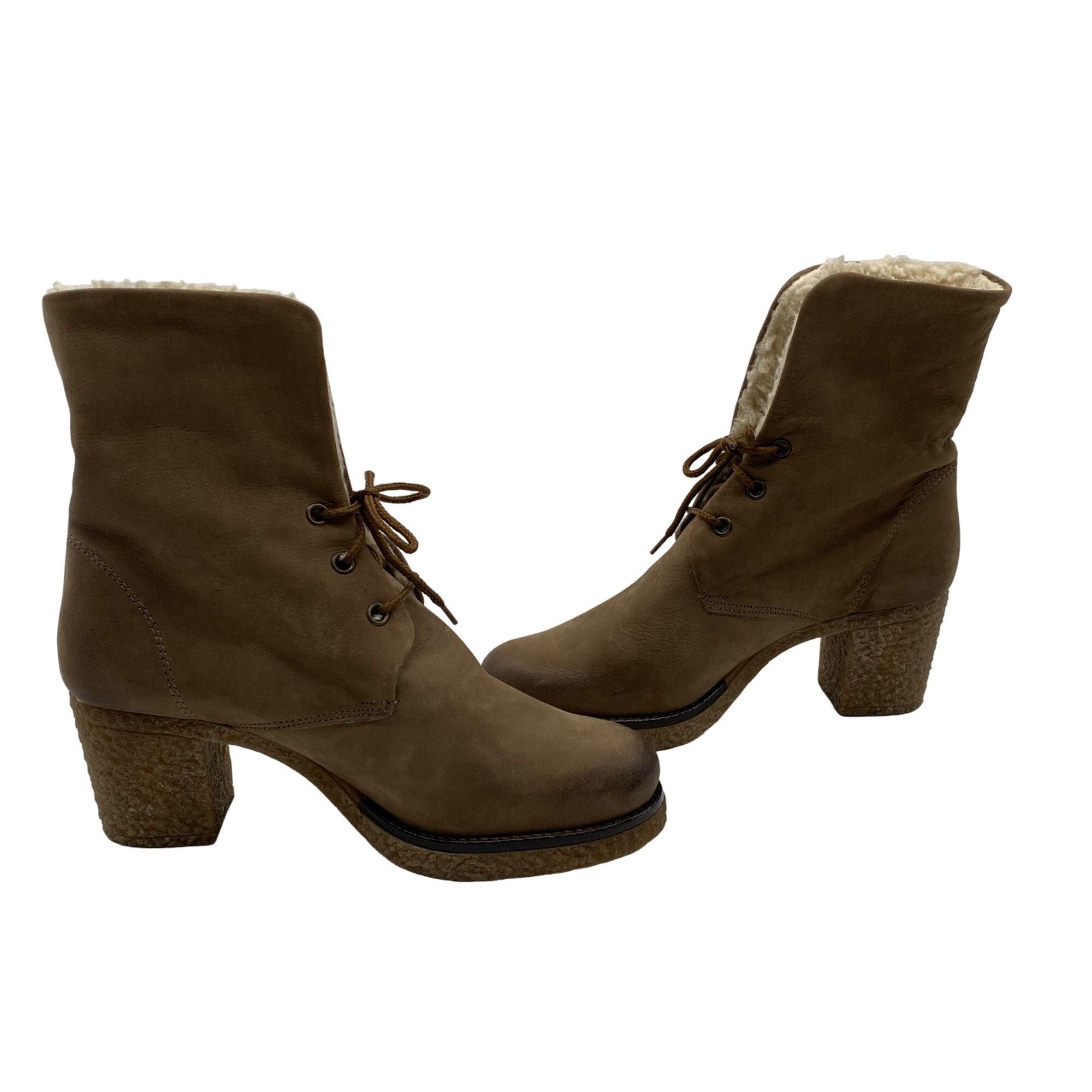 Other Maria Tan Suede leather Sherpa Lined Fold over ankle Bootie Size US 8 / IT 38 - 3 Thumbnail