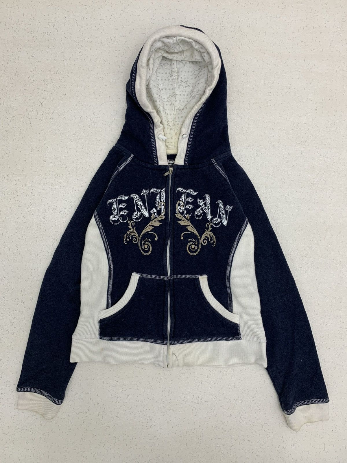 Le Grande Bleu (L.G.B.) Le Grande Bleu (L.G.B.) LGB Beyond Boxer
