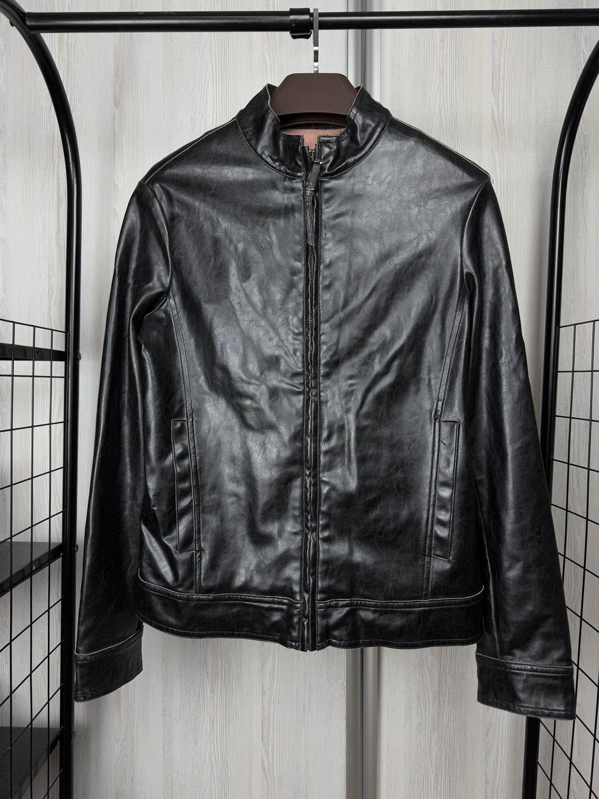 Ferre GF Ferre Jeans black faux leather bomber jacket size L Size US L / EU 52-54 / 3 - 2 Thumbnail