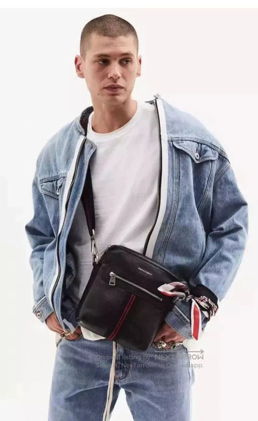 Japanese Brand Zippered Denim Jacket with White Stripe. Size US M / EU 48-50 / 2 - 2 Thumbnail