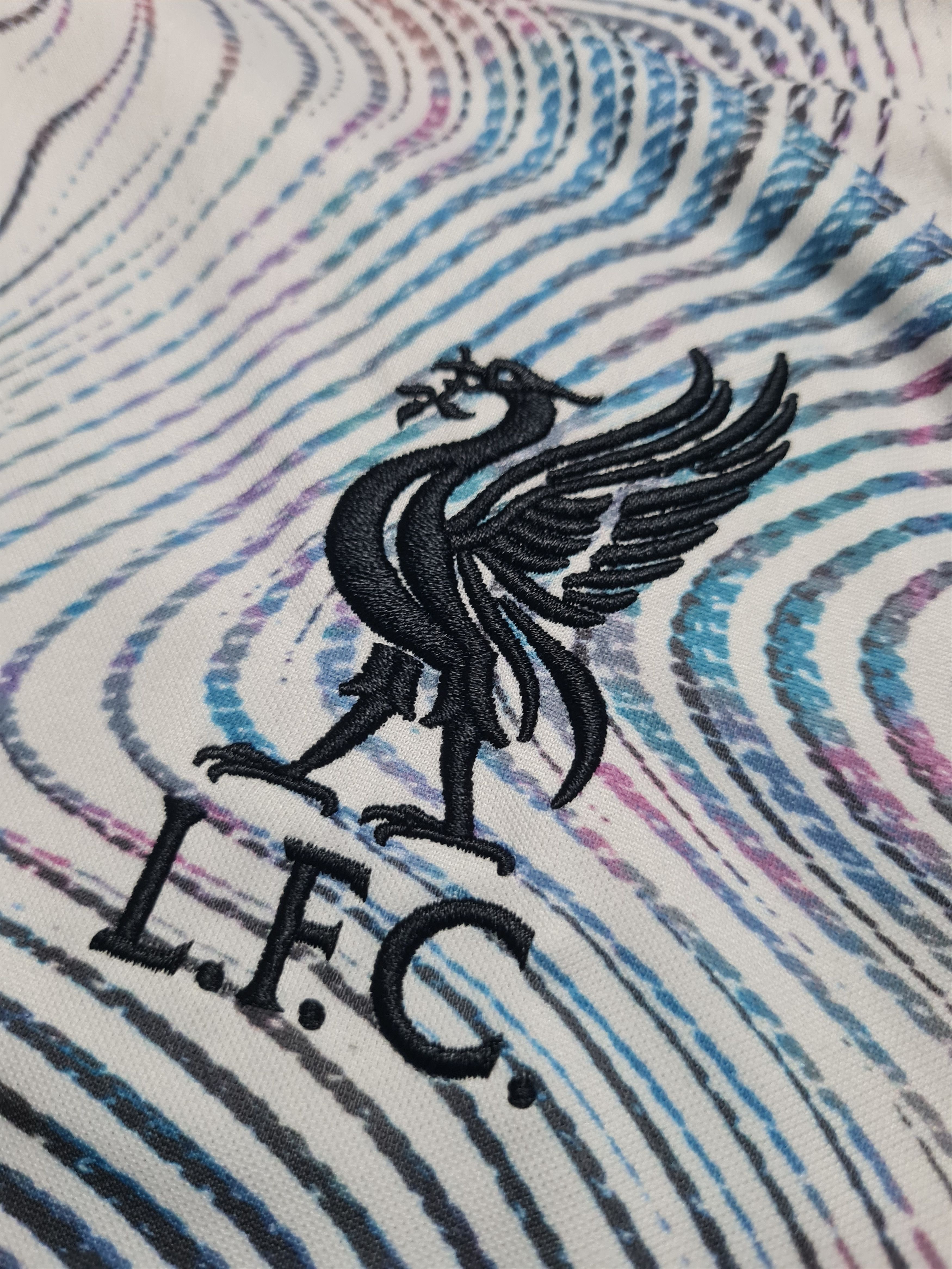 Nike Jersey Liverpool FC 2022-23 Soccer Shirt Nike DN2715-101 Size US XL / EU 56 / 4 - 13 Thumbnail