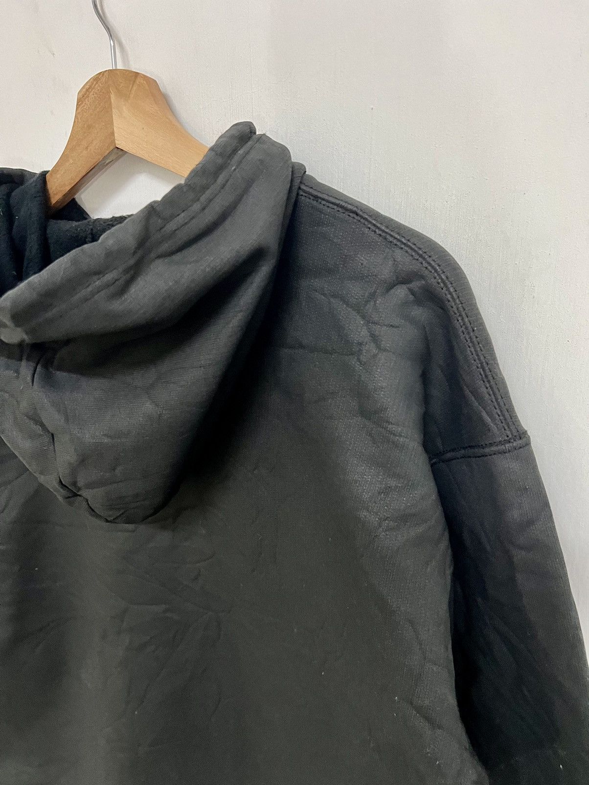 A.P.C. A.P.C BLACK WAX HOODIE SWEATSHIRT Size US L / EU 52-54 / 3 - 12 Thumbnail